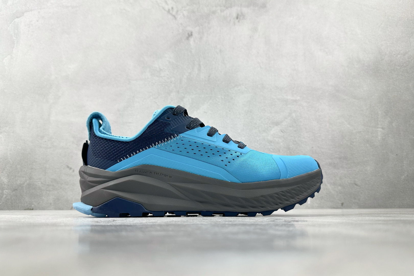 220 Altra OLYMPUS 6 蓝色 AL0A85NJ440