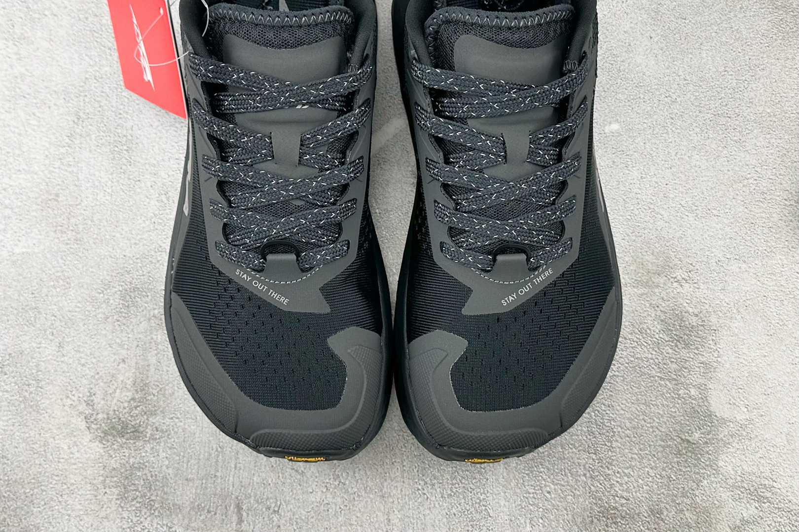 220 Altra OLYMPUS 6 黑色 ALOA85NJ001