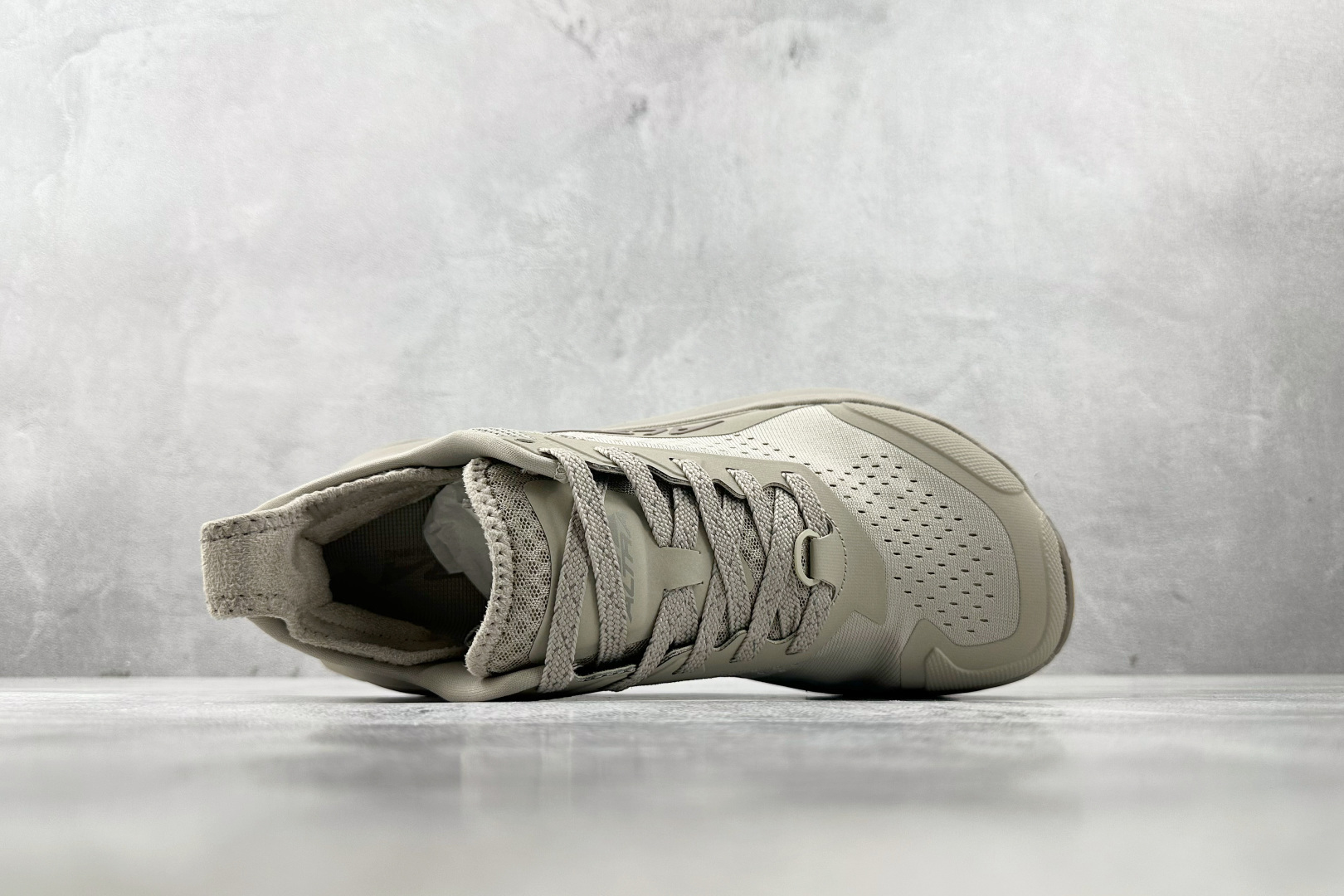 220 Altra OLYMPUS 6 棕色 AL0A85NJ921