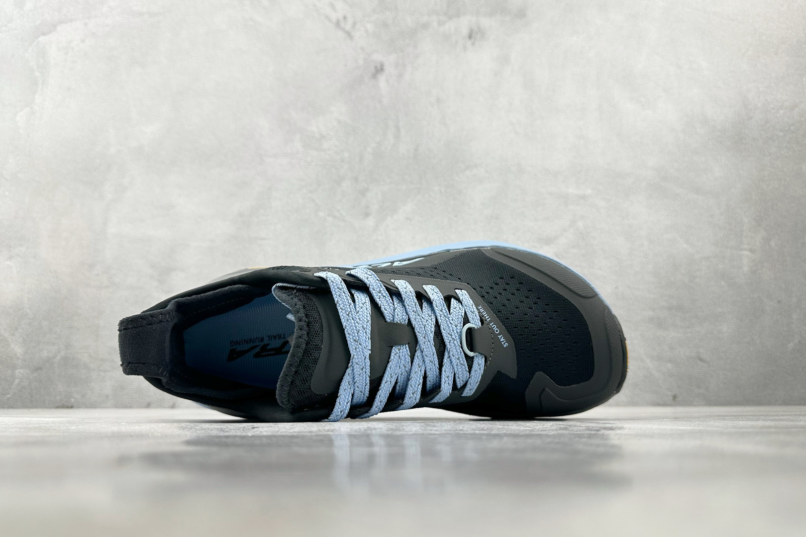 220 Altra OLYMPUS 6 黑色 AL0A85NK000-Chinese UA Cheap High Quatity Brand Clothes Bags handbags Sneakers wholesale wholesaler seller from China Factory suppliers Fashion Clothing Shoes best Quality Beautiful Price 220 Altra OLYMPUS 6 黑色 AL0A85NK000