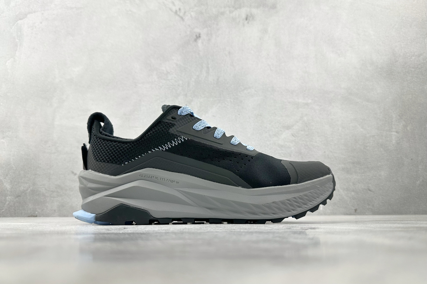 220 Altra OLYMPUS 6 黑色 AL0A85NK000-Chinese UA Cheap High Quatity Brand Clothes Bags handbags Sneakers wholesale wholesaler seller from China Factory suppliers Fashion Clothing Shoes best Quality Beautiful Price 220 Altra OLYMPUS 6 黑色 AL0A85NK000