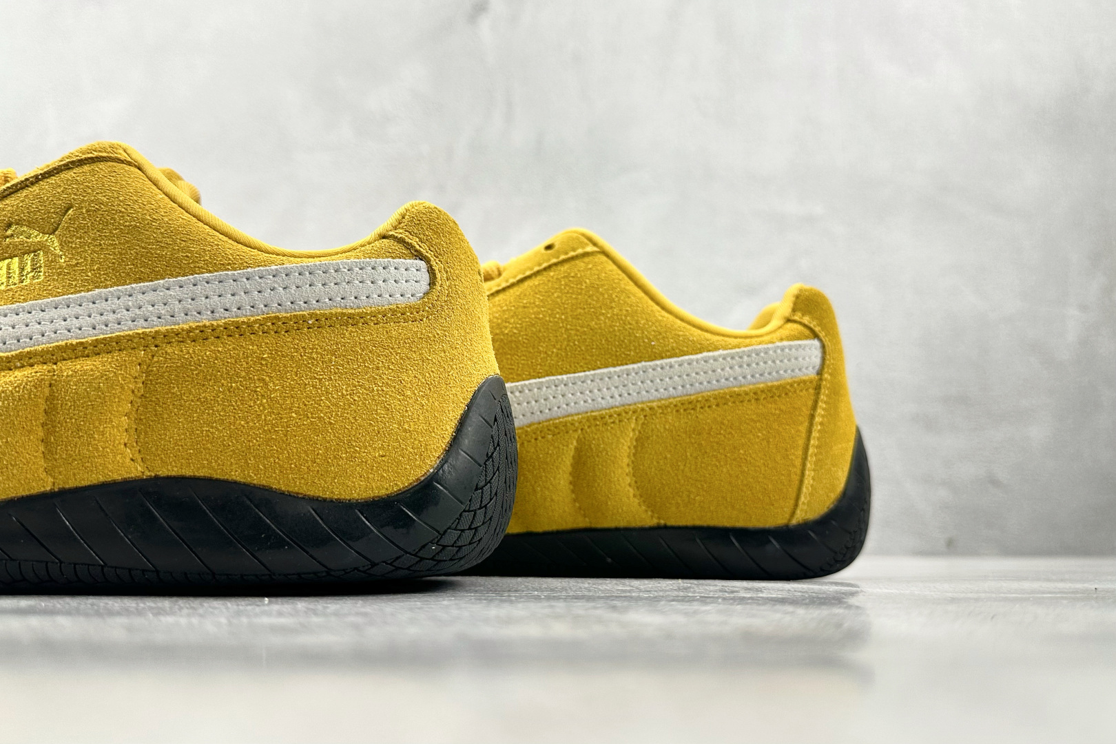 170 平台爆款 PUMA Speedcat 黄色 400986-06-Chinese UA Cheap High Quatity Brand Clothes Bags handbags Sneakers wholesale wholesaler seller from China Factory suppliers Fashion Clothing Shoes best Quality Beautiful Price 170 平台爆款 PUMA Speedcat 黄色 400986-06