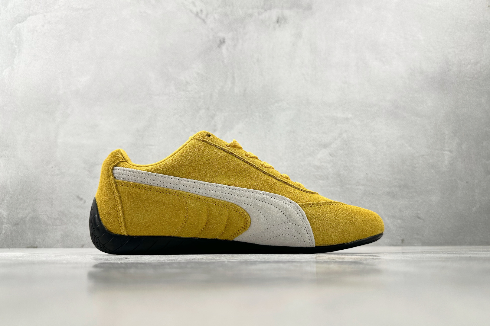 170 平台爆款 PUMA Speedcat 黄色 400986-06-Chinese UA Cheap High Quatity Brand Clothes Bags handbags Sneakers wholesale wholesaler seller from China Factory suppliers Fashion Clothing Shoes best Quality Beautiful Price 170 平台爆款 PUMA Speedcat 黄色 400986-06