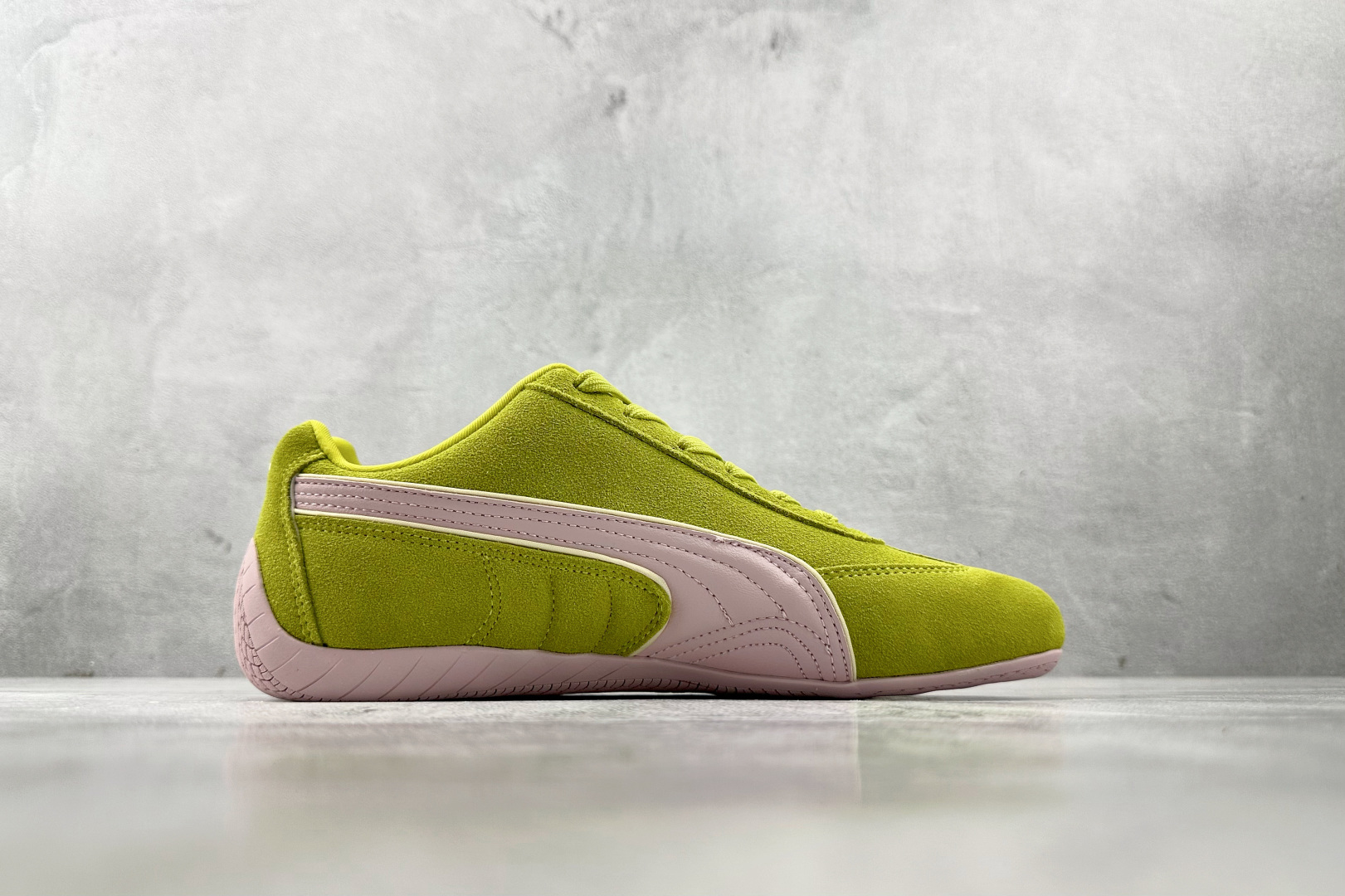 170 平台爆款 PUMA Speedcat 绿色 401657-01-Chinese UA Cheap High Quatity Brand Clothes Bags handbags Sneakers wholesale wholesaler seller from China Factory suppliers Fashion Clothing Shoes best Quality Beautiful Price 170 平台爆款 PUMA Speedcat 绿色 401657-01