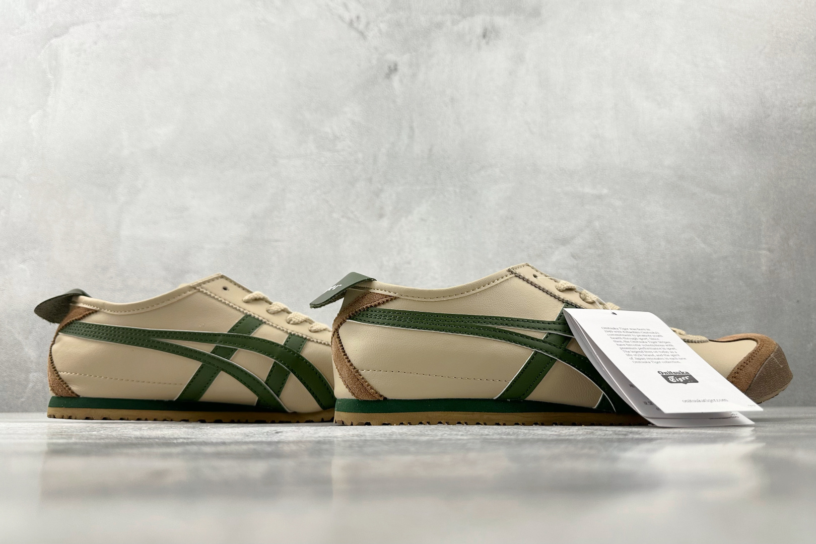 150 Onitsuka Tiger鬼塚虎 MEXICO 66 棕绿 1183C102-250-Chinese UA Cheap High Quatity Brand Clothes Bags handbags Sneakers wholesale wholesaler seller from China Factory suppliers Fashion Clothing Shoes best Quality Beautiful Price 150 Onitsuka Tiger鬼塚虎 MEXICO 66 棕绿 1183C102-250