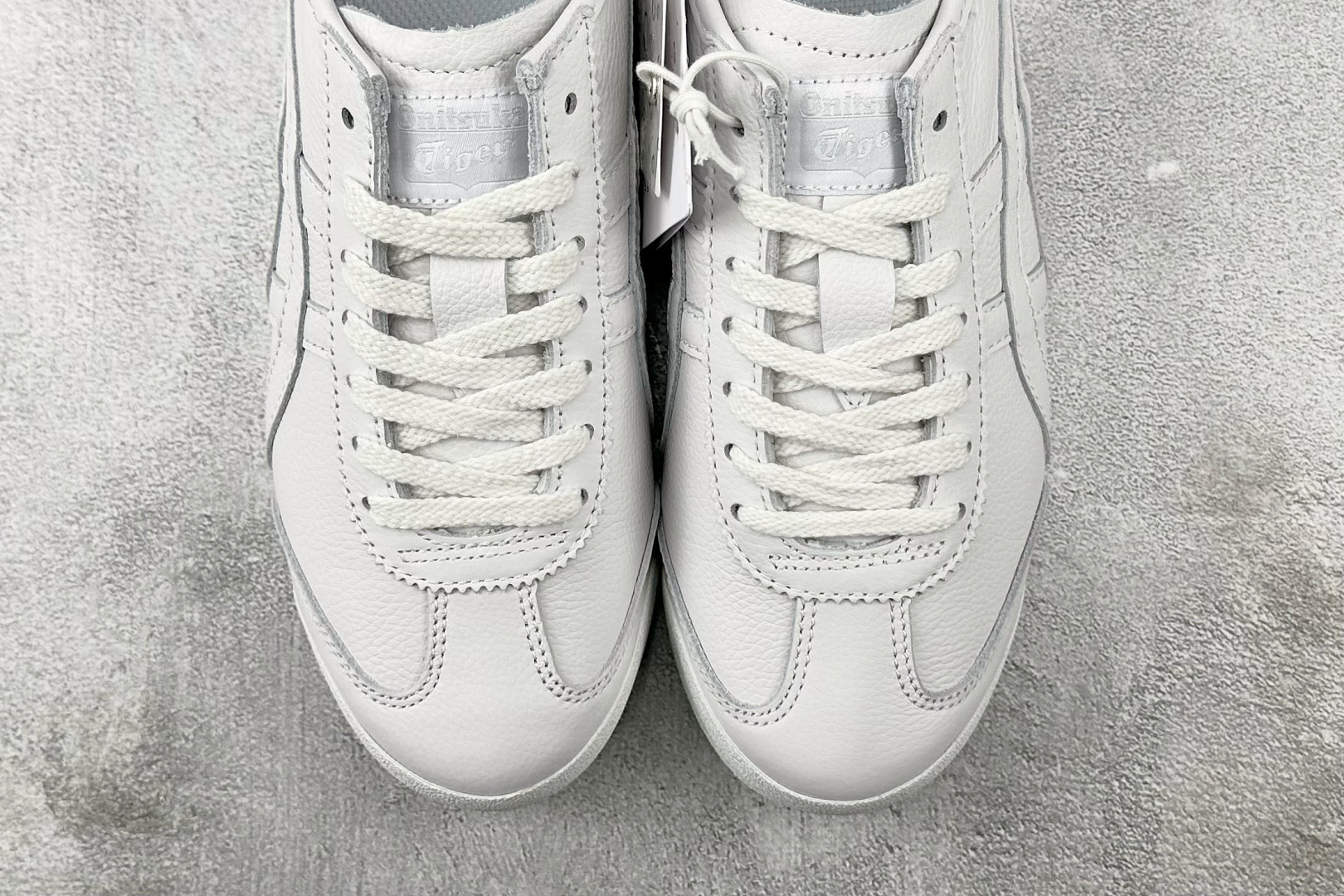 200 Onitsuka Tiger鬼塚虎 MEXICO 66 白 1183A844-100-Chinese UA Cheap High Quatity Brand Clothes Bags handbags Sneakers wholesale wholesaler seller from China Factory suppliers Fashion Clothing Shoes best Quality Beautiful Price 200 Onitsuka Tiger鬼塚虎 MEXICO 66 白 1183A844-100