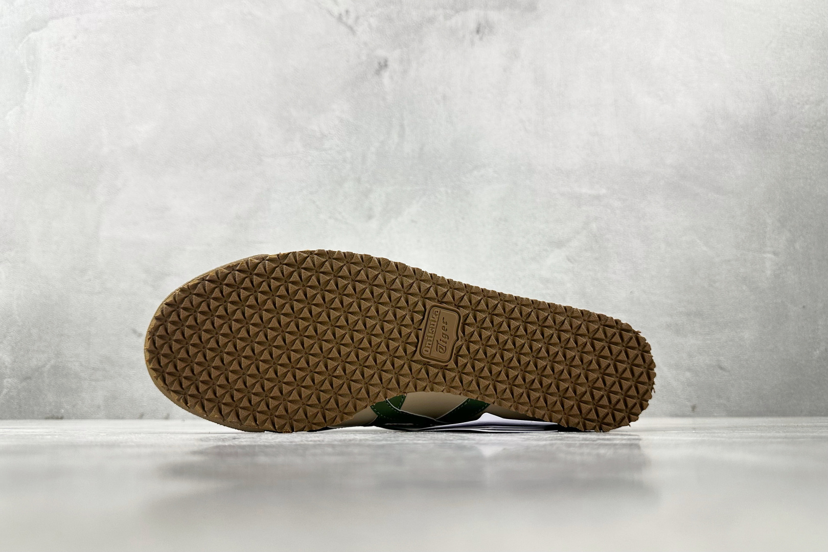 Onitsuka Tiger鬼塚虎 MEXICO 66 棕绿 1183C102-250