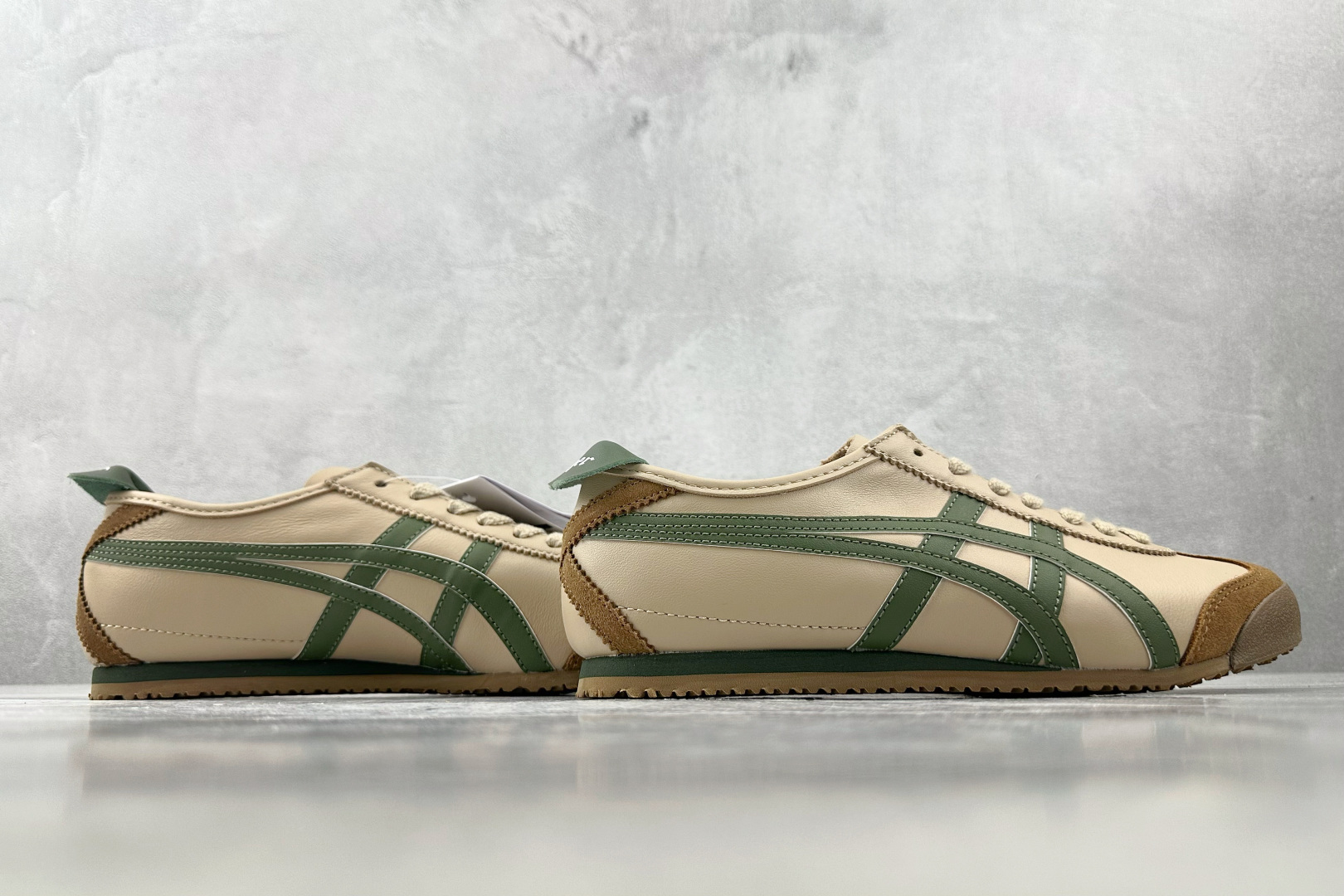 Onitsuka Tiger鬼塚虎 MEXICO 66 棕绿 1183C102-250