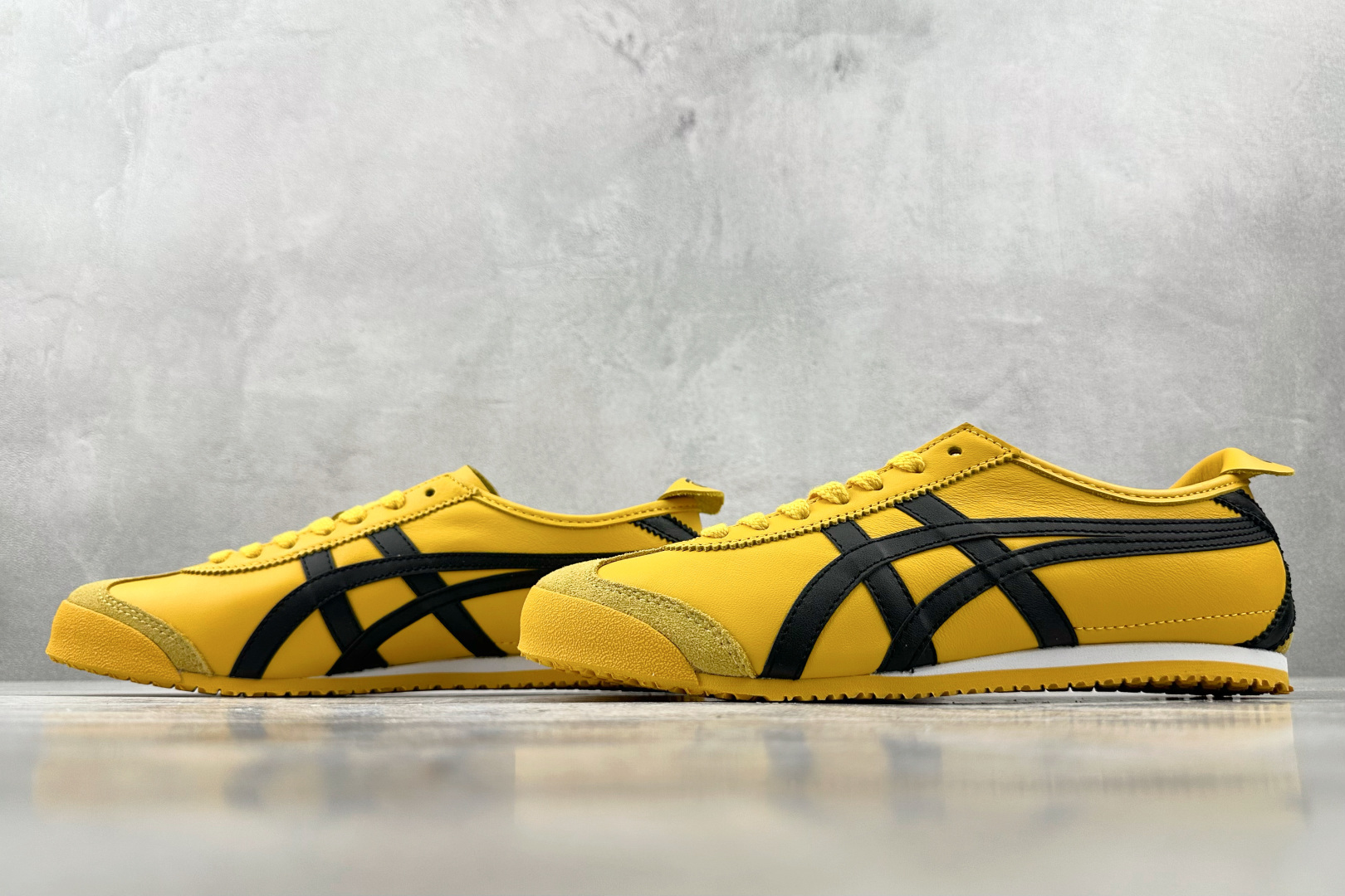 200 Onitsuka Tiger鬼塚虎 MEXICO 66 黄色 1183C102-751-Chinese UA Cheap High Quatity Brand Clothes Bags handbags Sneakers wholesale wholesaler seller from China Factory suppliers Fashion Clothing Shoes best Quality Beautiful Price 200 Onitsuka Tiger鬼塚虎 MEXICO 66 黄色 1183C102-751