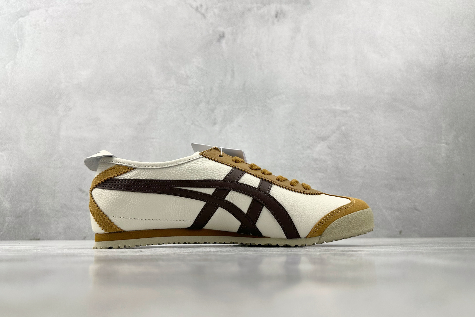 Onitsuka Tiger鬼塚虎 MEXICO 66 白棕 1183A201-117