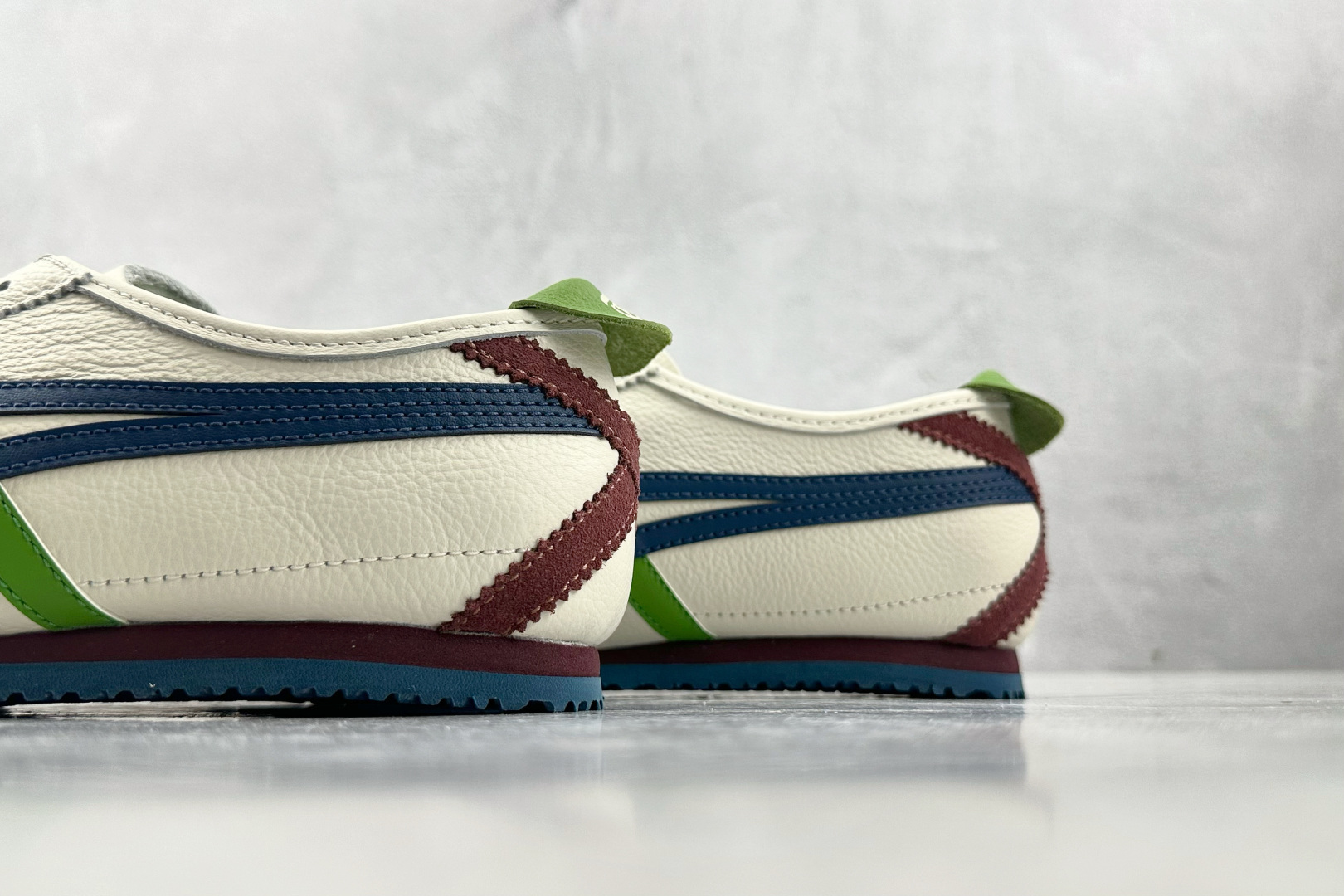 200 Onitsuka Tiger鬼塚虎 MEXICO 66 白蓝绿 1183A201-115