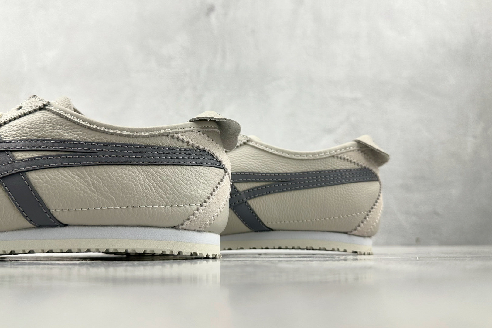 Onitsuka Tiger鬼塚虎 MEXICO 66 燕麦色 1183A201-250