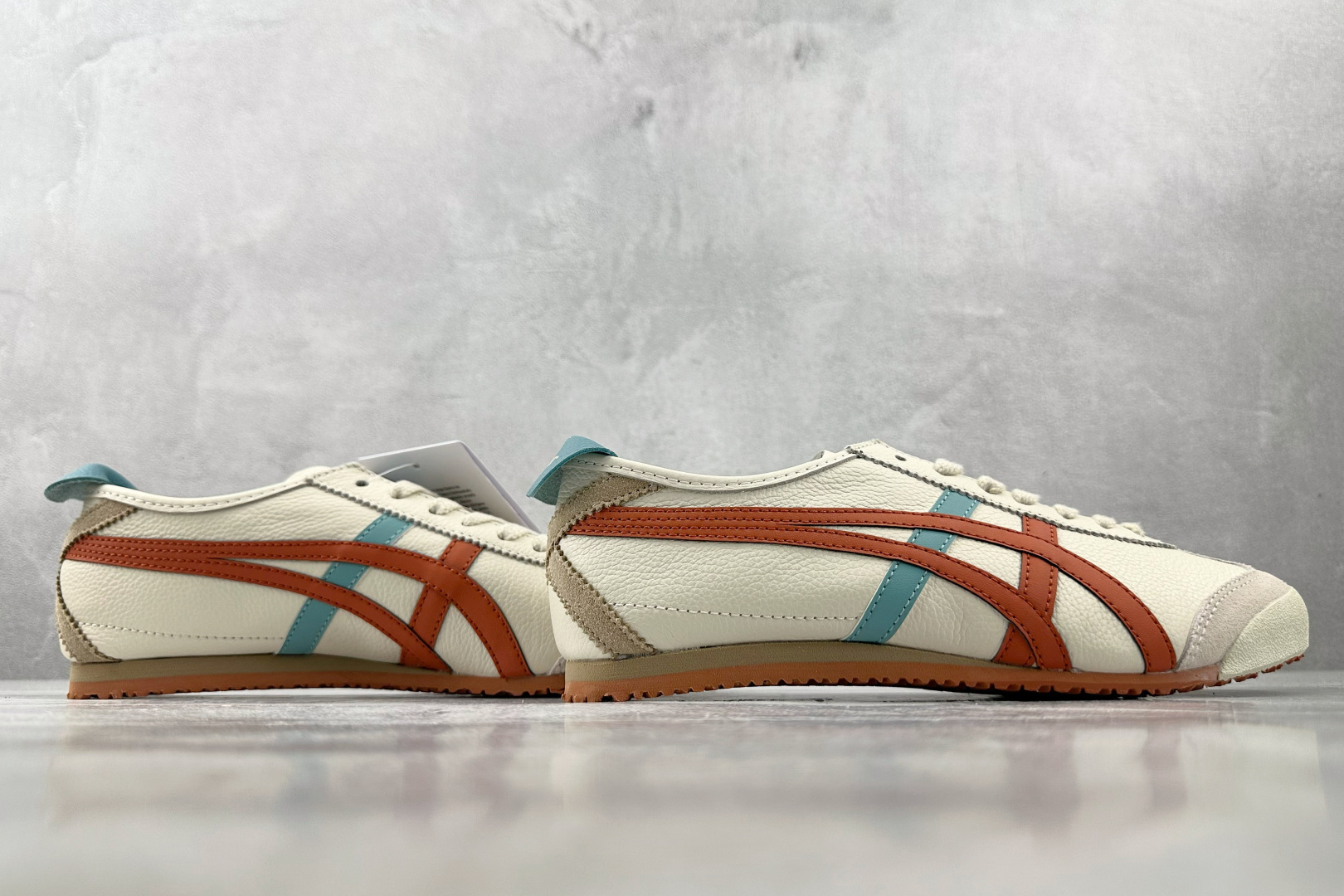 200 Onitsuka Tiger鬼塚虎 MEXICO 66 白蓝橙 1183A201-116-Chinese UA Cheap High Quatity Brand Clothes Bags handbags Sneakers wholesale wholesaler seller from China Factory suppliers Fashion Clothing Shoes best Quality Beautiful Price 200 Onitsuka Tiger鬼塚虎 MEXICO 66 白蓝橙 1183A201-116