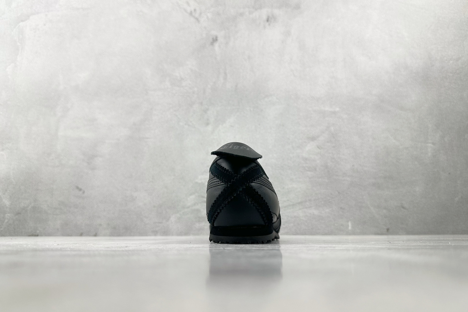 200 Onitsuka Tiger鬼塚虎 MEXICO 66 黑色 TH4J2L-9090