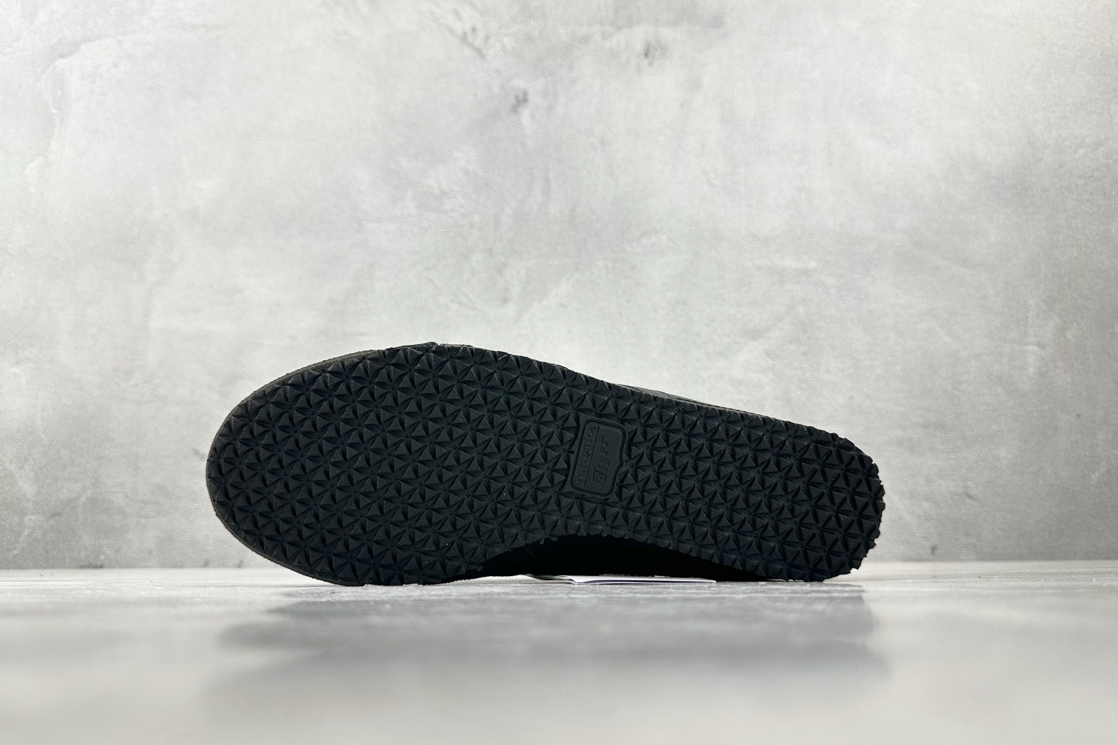 200 Onitsuka Tiger鬼塚虎 MEXICO 66 黑色 TH4J2L-9090