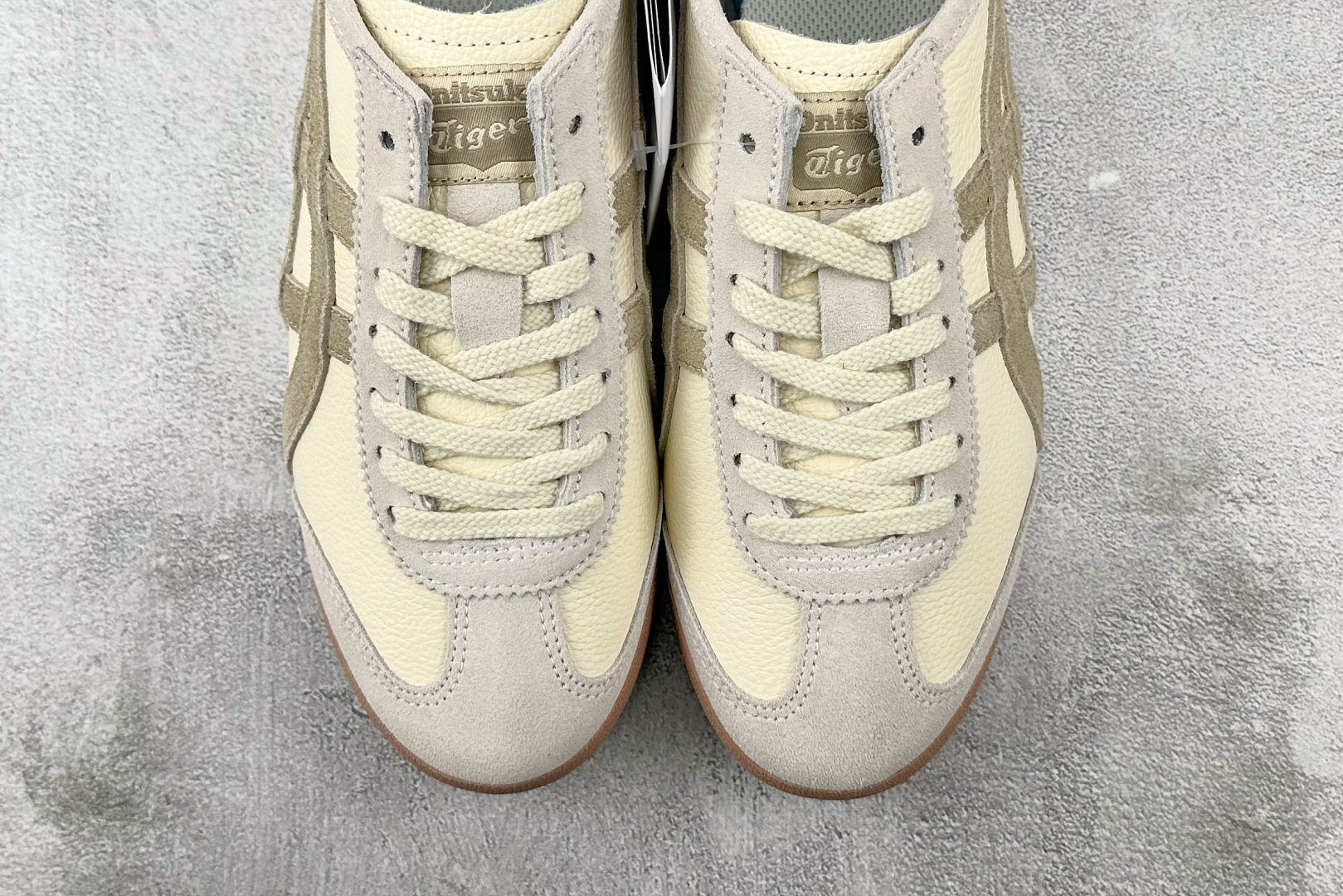 Onitsuka Tiger鬼塚虎 MEXICO 66 灰棕 1183C076-101 Onitsuka Tiger鬼塚虎 MEXICO 66 灰棕 1183C076-101