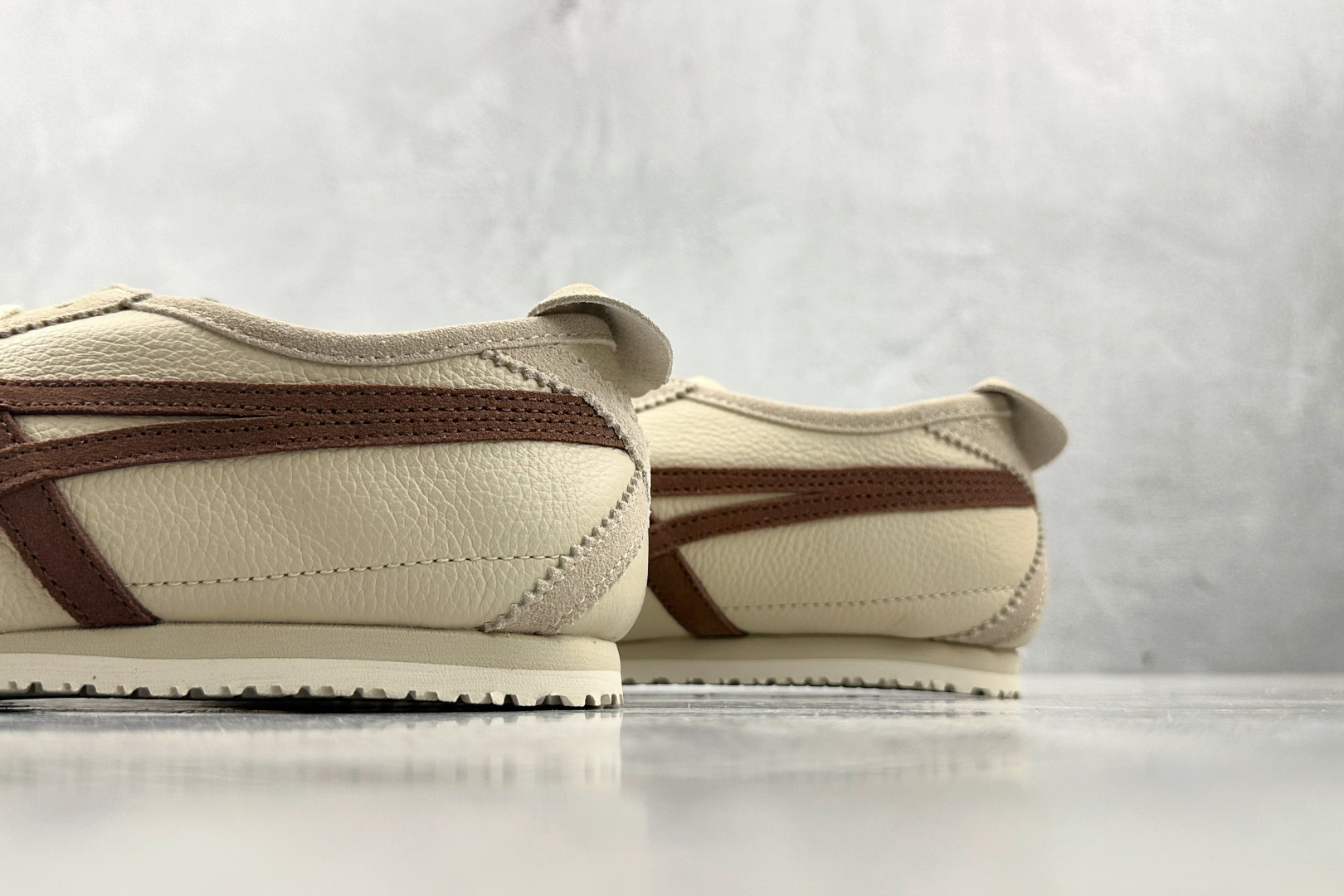 Onitsuka Tiger鬼塚虎 MEXICO 66 米棕 1183B391-251