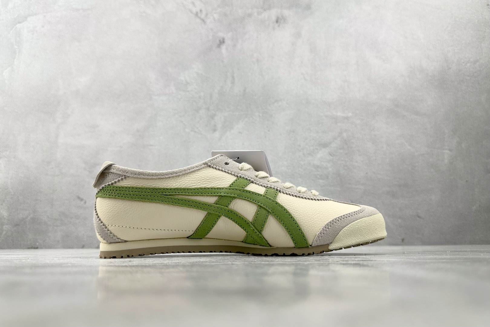 Onitsuka Tiger鬼塚虎 MEXICO 66 米绿 1183B391-202