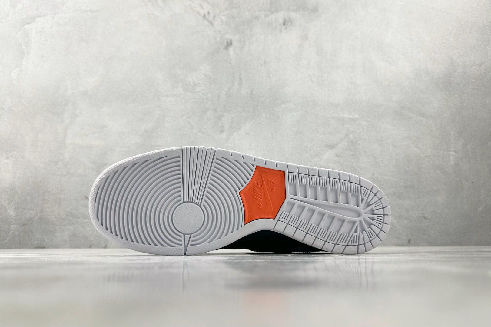 360 TIGHTBOOTH x Nike Dunk SB Low黑白 FD2629-100-Chinese UA Cheap High Quatity Brand Clothes Bags handbags Sneakers wholesale wholesaler seller from China Factory suppliers Fashion Clothing Shoes best Quality Beautiful Price 360 TIGHTBOOTH x Nike Dunk SB Low黑白 FD2629-100