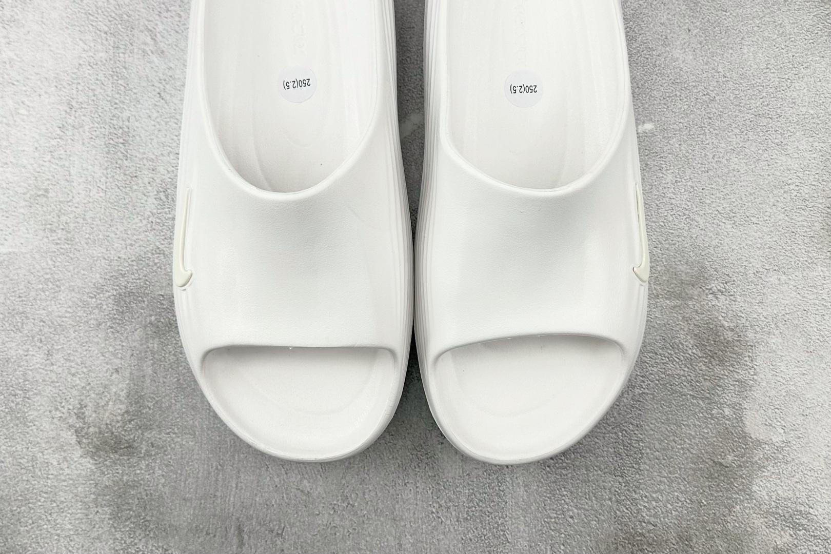 110 大厂出品 Nike ReactX Rejuven8 白色 HV4484-100-Chinese UA Cheap High Quatity Brand Clothes Bags handbags Sneakers wholesale wholesaler seller from China Factory suppliers Fashion Clothing Shoes best Quality Beautiful Price 110 大厂出品 Nike ReactX Rejuven8 白色 HV4484-100