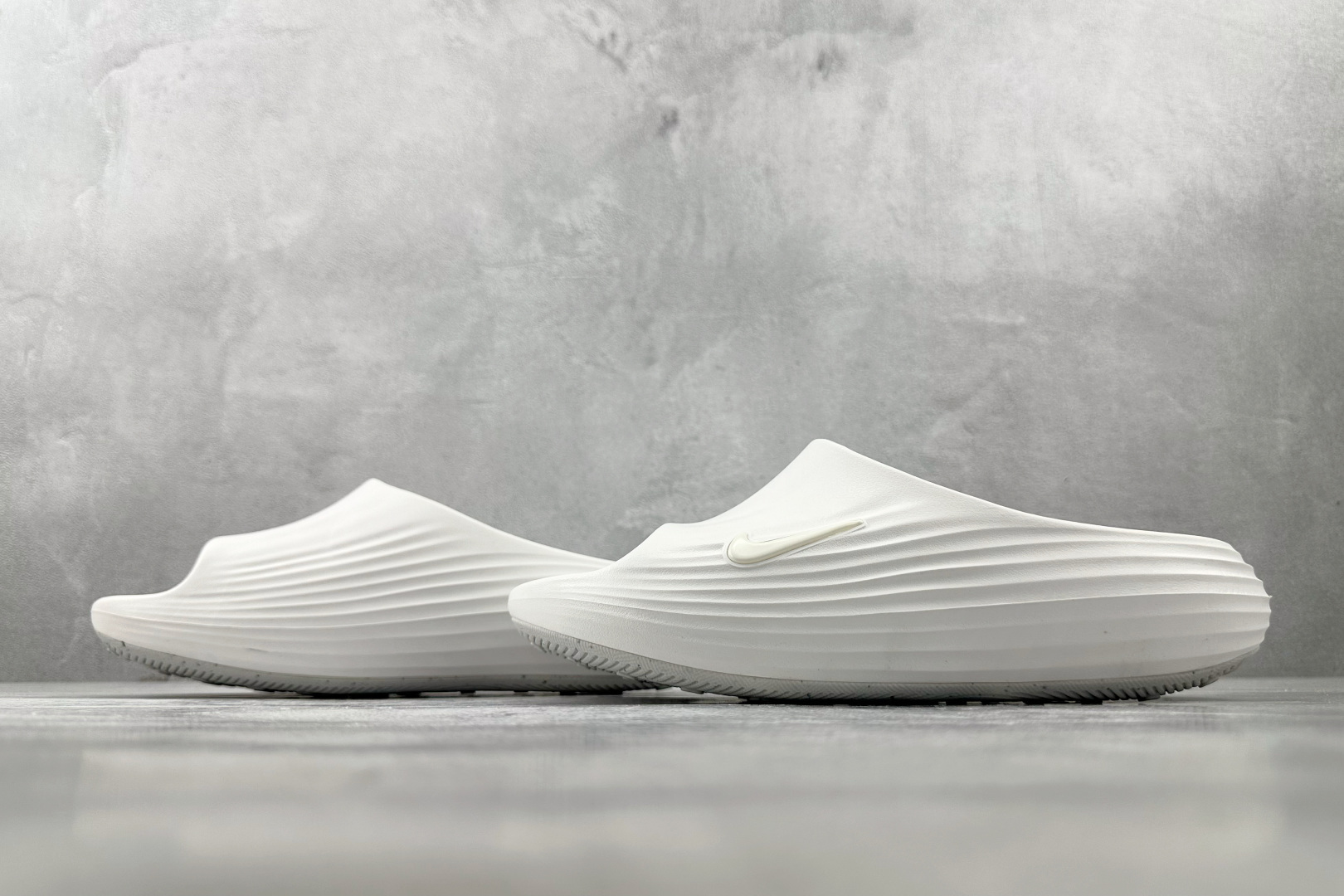 110 大厂出品 Nike ReactX Rejuven8 白色 HV4484-100-Chinese UA Cheap High Quatity Brand Clothes Bags handbags Sneakers wholesale wholesaler seller from China Factory suppliers Fashion Clothing Shoes best Quality Beautiful Price 110 大厂出品 Nike ReactX Rejuven8 白色 HV4484-100