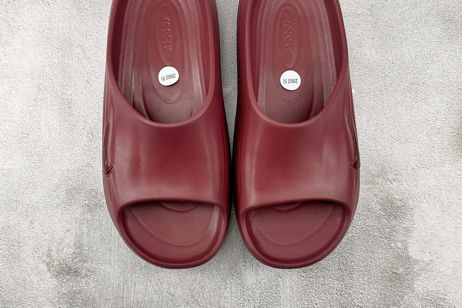 110 大厂出品 Nike ReactX Rejuven8 Slide 红色 HV4479-600-Chinese UA Cheap High Quatity Brand Clothes Bags handbags Sneakers wholesale wholesaler seller from China Factory suppliers Fashion Clothing Shoes best Quality Beautiful Price 110 大厂出品 Nike ReactX Rejuven8 Slide 红色 HV4479-600