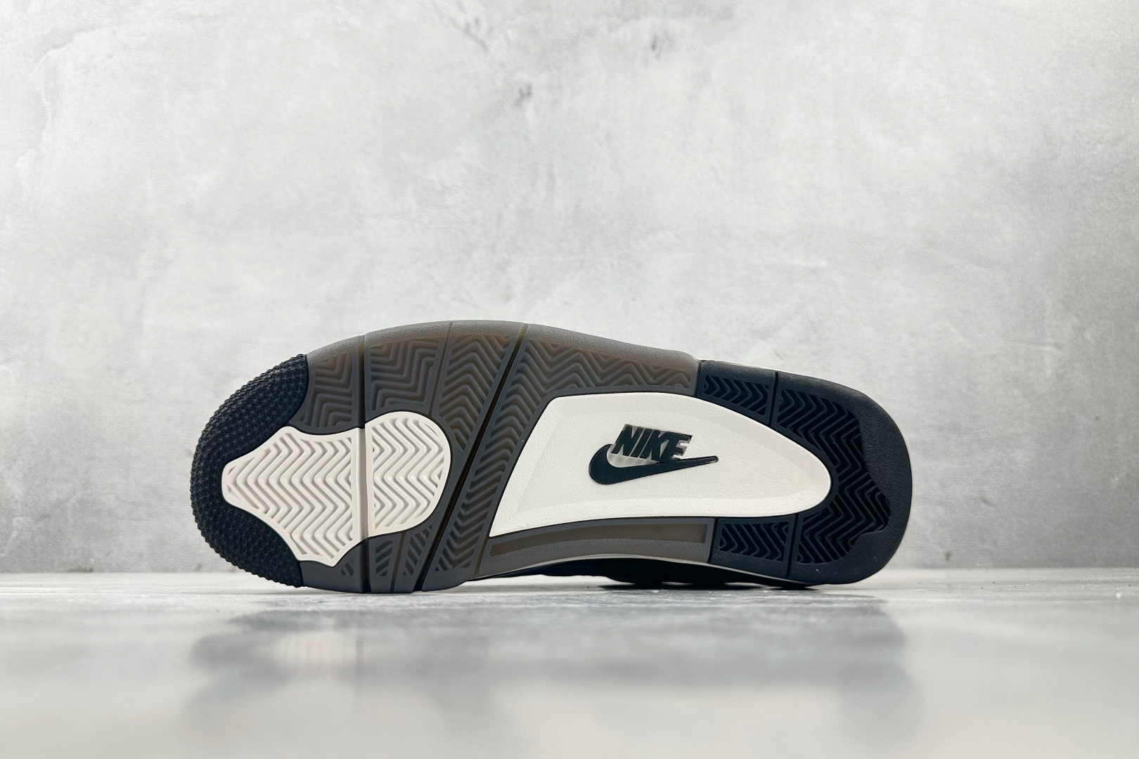 外贸批次 Jordan Air Ship “Cave Stone”棕色 FV5029-200 外贸批次 Jordan Air Ship “Cave Stone”棕色 FV5029-200