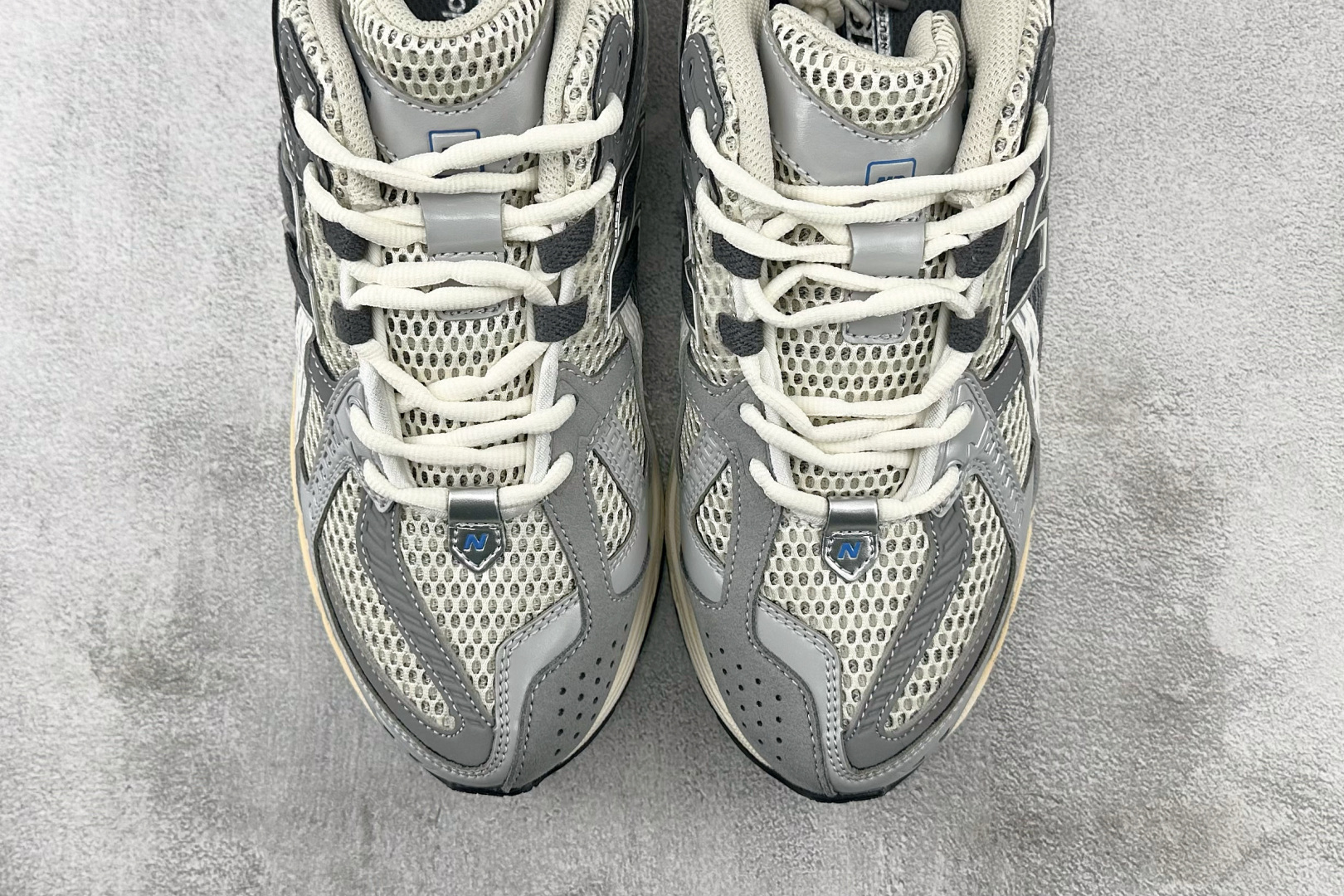 大厂出品 New Balance U1906 灰色 U1906NA