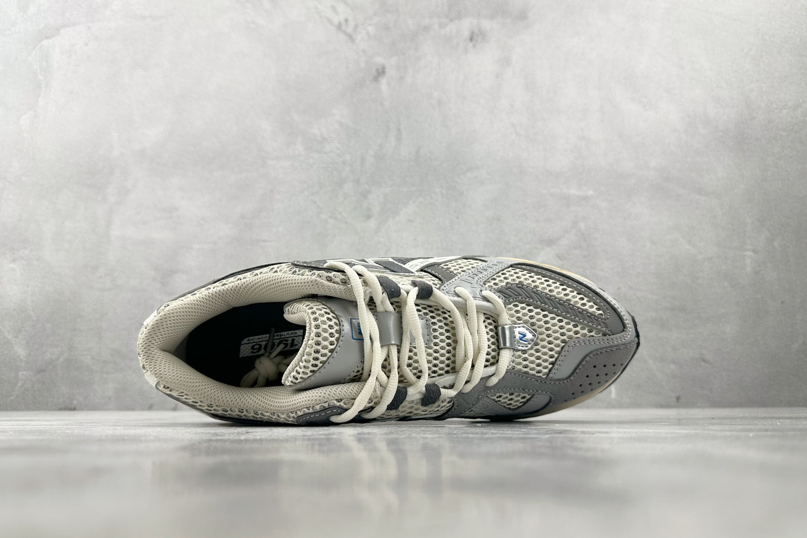 大厂出品 New Balance U1906 灰色 U1906NA