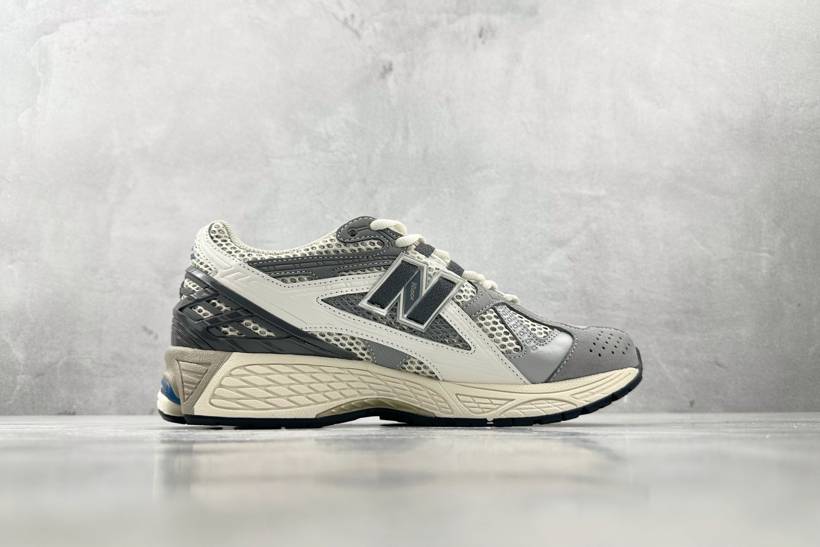 大厂出品 New Balance U1906 灰色 U1906NA