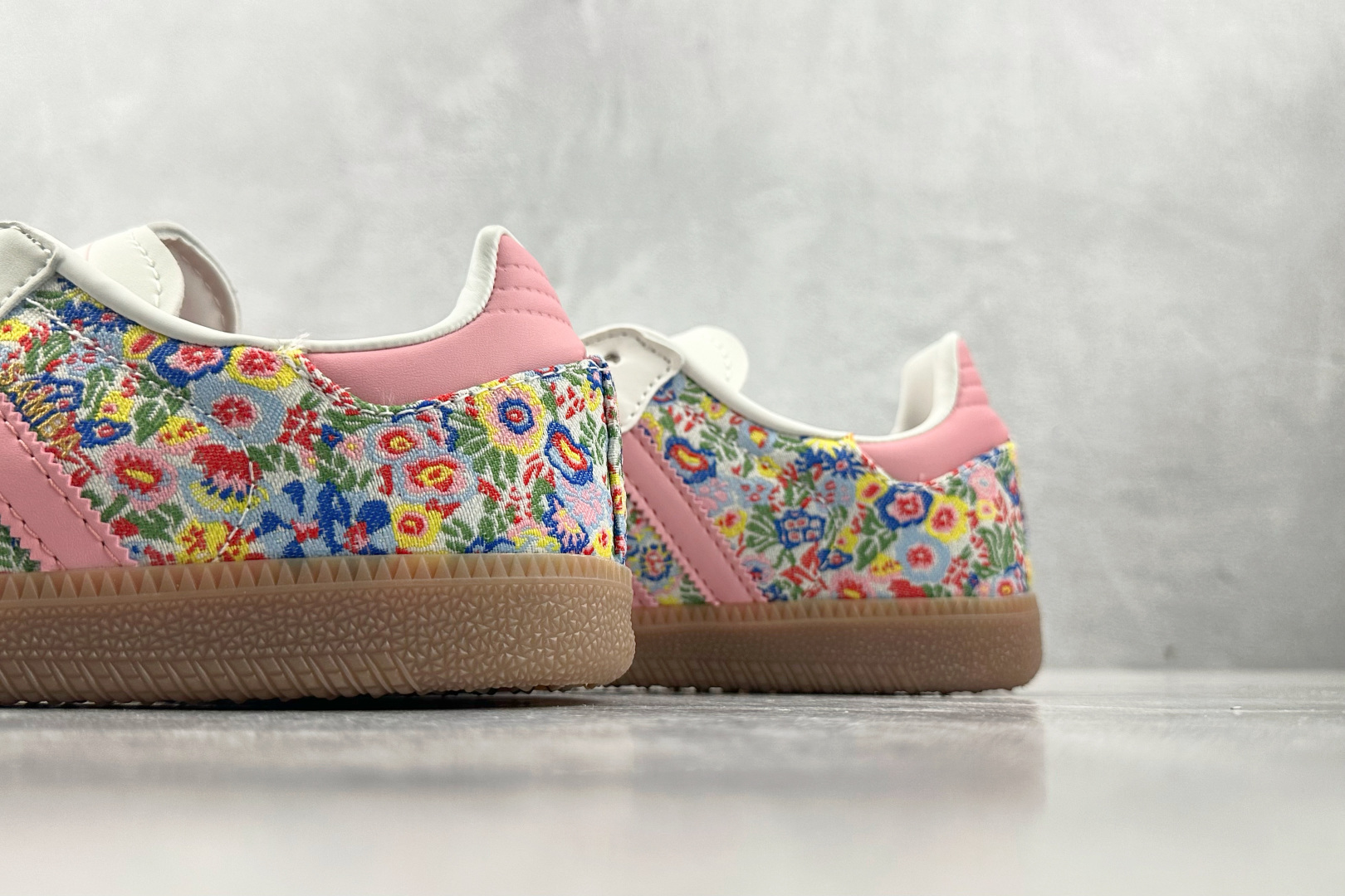 Liberty London x adidas originals SAMBA 灰粉 JI0280