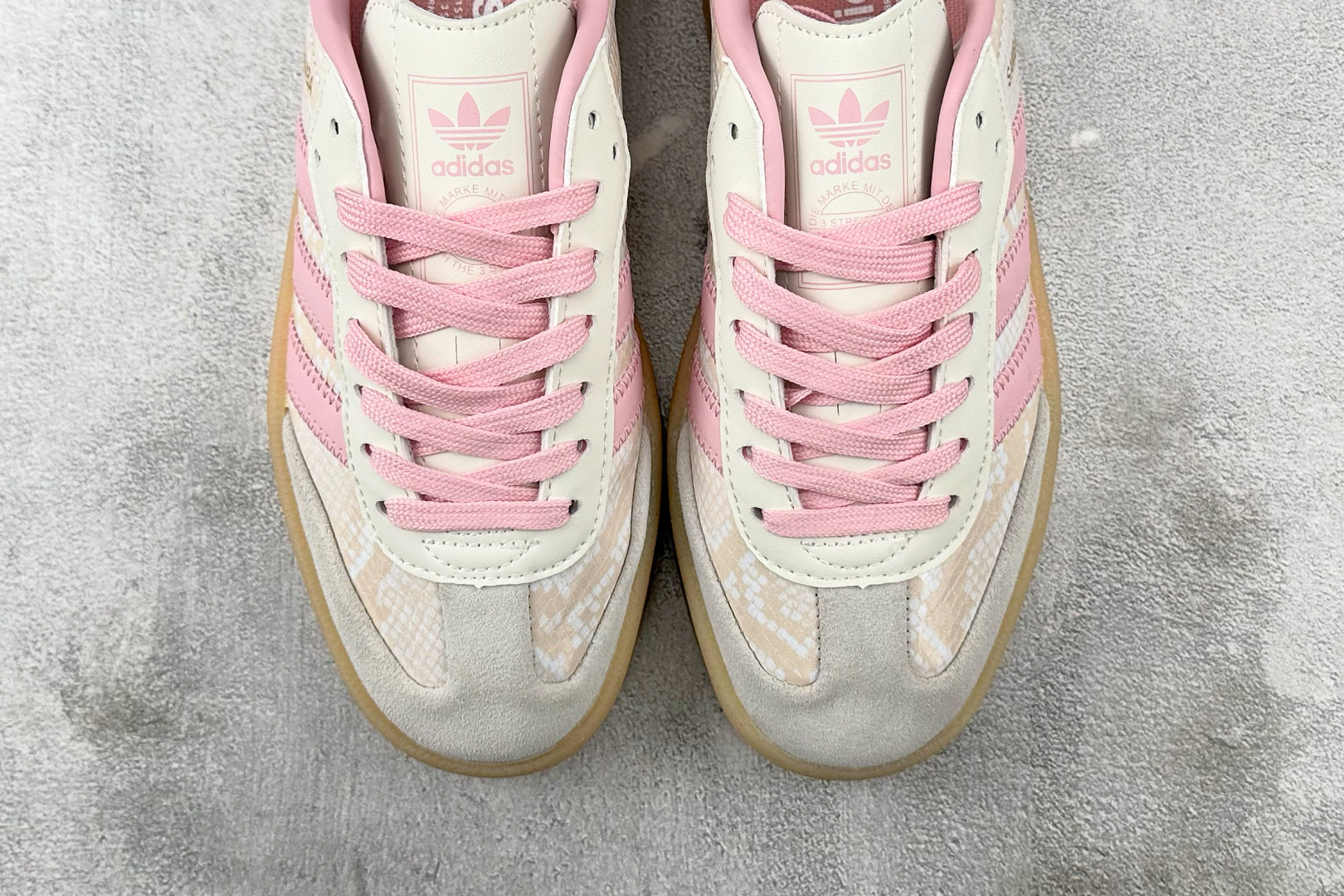 adidas SAMBA 粉花 JQ0258 adidas SAMBA 粉花 JQ0258