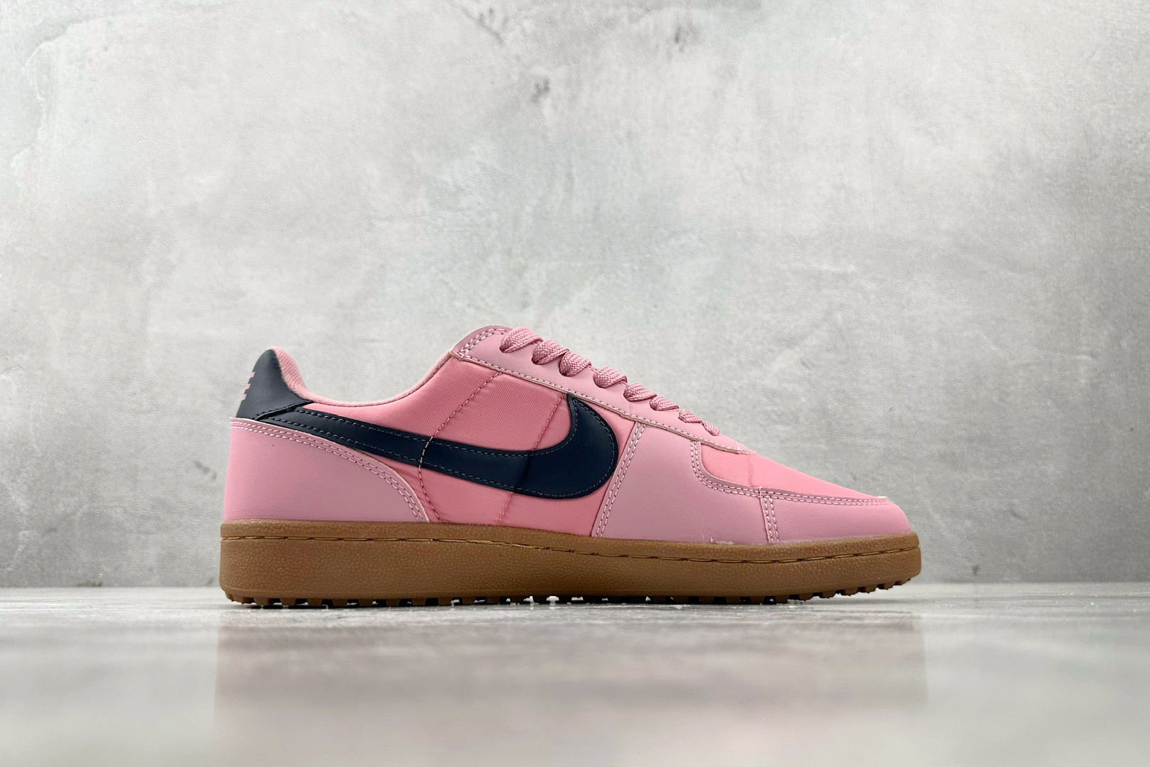 Nike Field General '82 粉色 FZ5593-600 Nike Field General '82 粉色 FZ5593-600