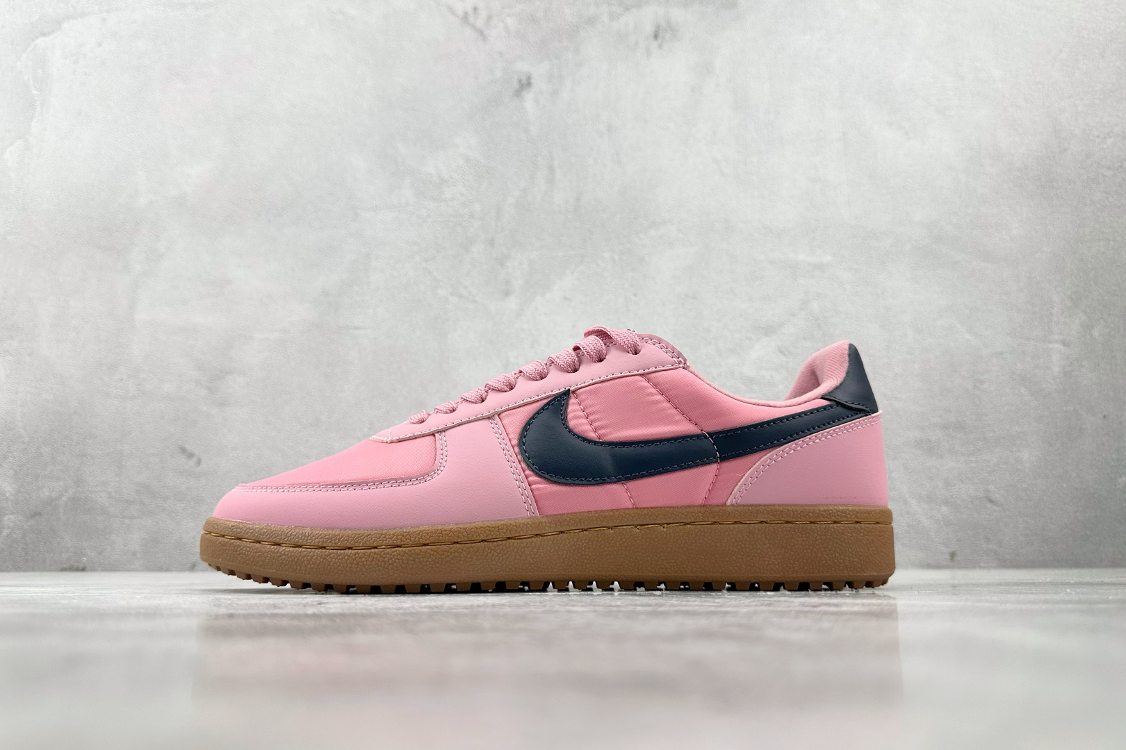 Nike Field General ’82 粉色 FZ5593-600 Nike Field General ’82 粉色 FZ5593-600