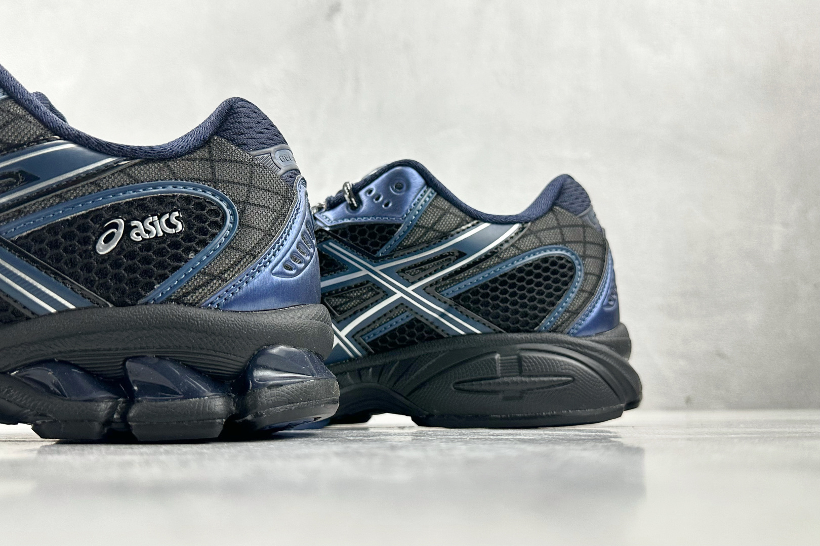 外贸专供 平台高端首选Asics GEL-Nimbus 10.1 蓝黑色 1203A543-002 外贸专供 平台高端首选Asics GEL-Nimbus 10.1 蓝黑色 1203A543-002