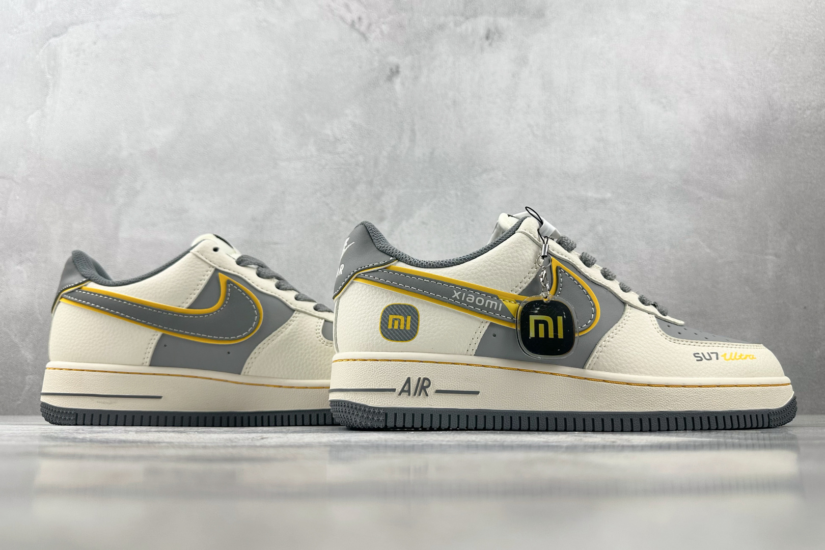 Nike Air Force 1'07 小米 SU7 联名 米白灰 XX3168-201 Nike Air Force 1'07 小米 SU7 联名 米白灰 XX3168-201