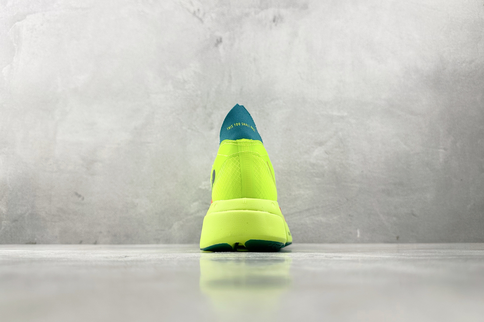 adidas Adizero Adios Pro 4 柠檬黄 JQ1571 adidas Adizero Adios Pro 4 柠檬黄 JQ1571