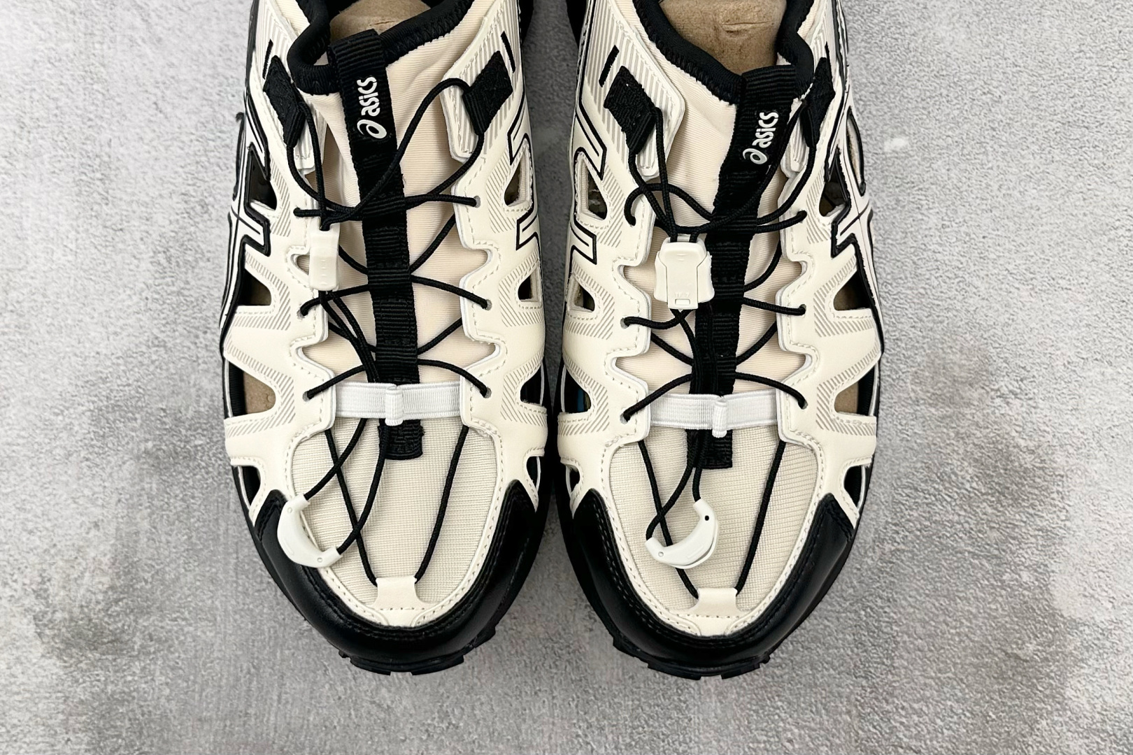 品质升级 Asics Gel-Sonoma SE 米黑色 1203A670-202