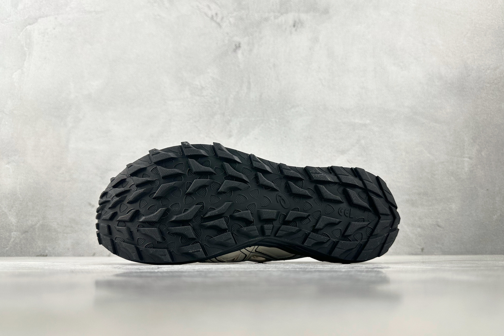 品质升级 Asics Gel-Sonoma SE 米黑色 1203A670-202