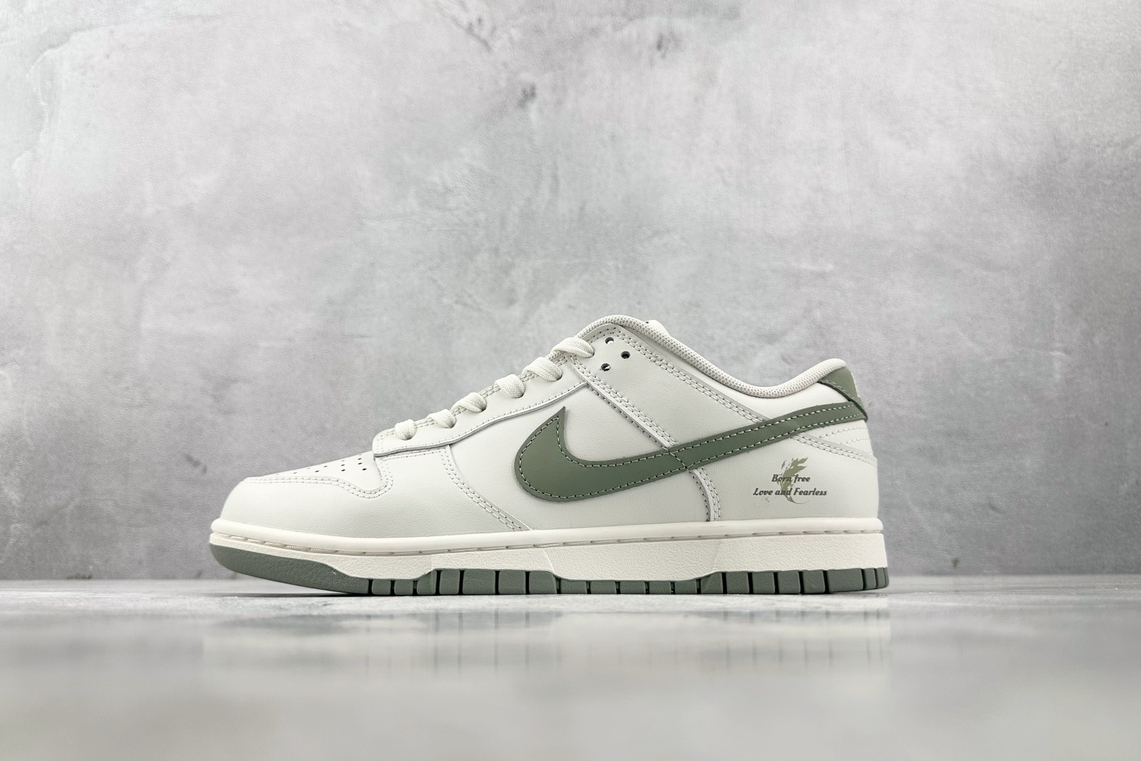 特价 
【定制球鞋】Nike Dunk 心之希翼 米白绿

货号：WG0406 021
尺码：36 36