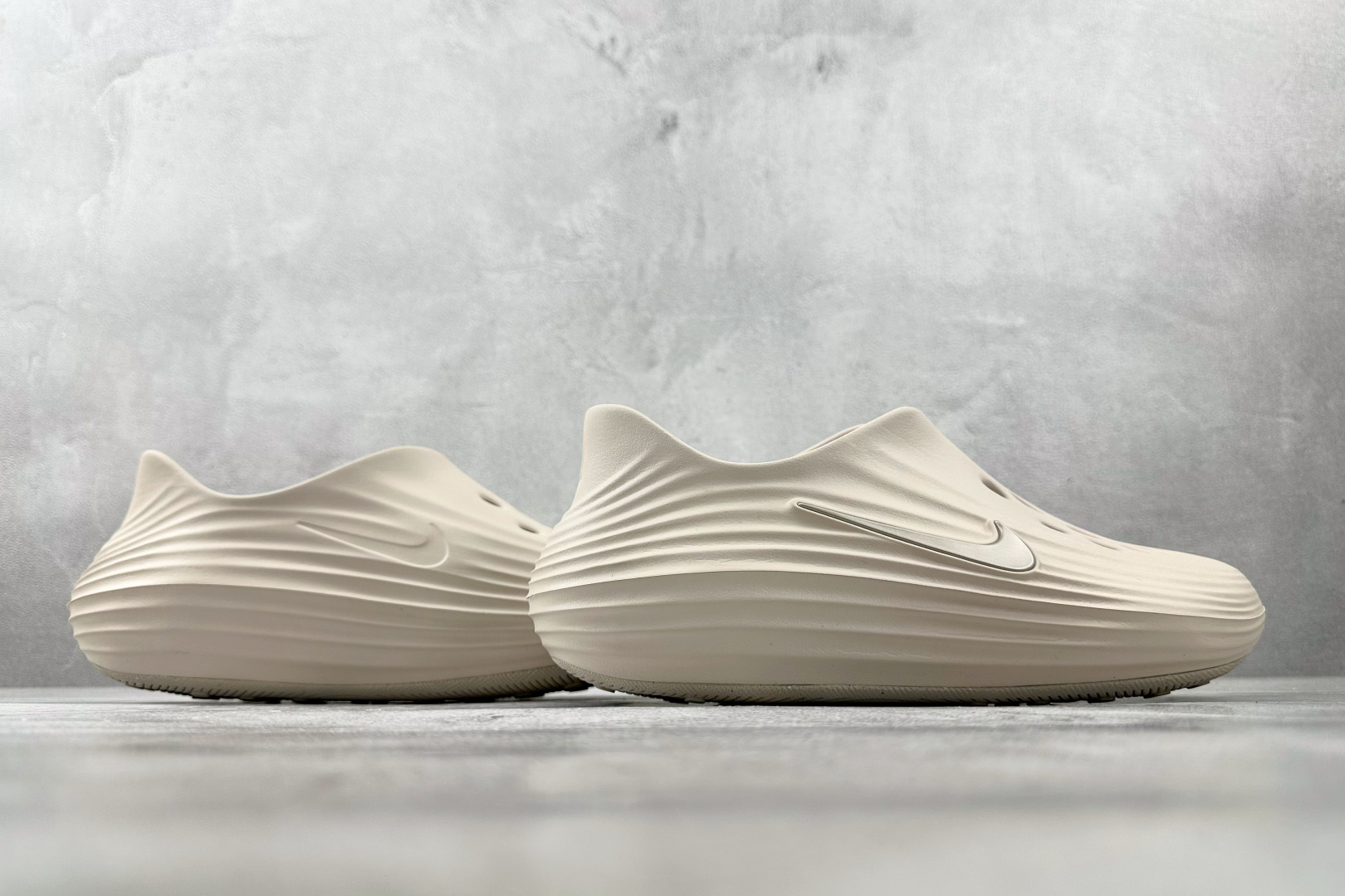 外贸专供 Nike ReactX Rejuven8 Light Orewood Brown 浅金棕 HV5060-100