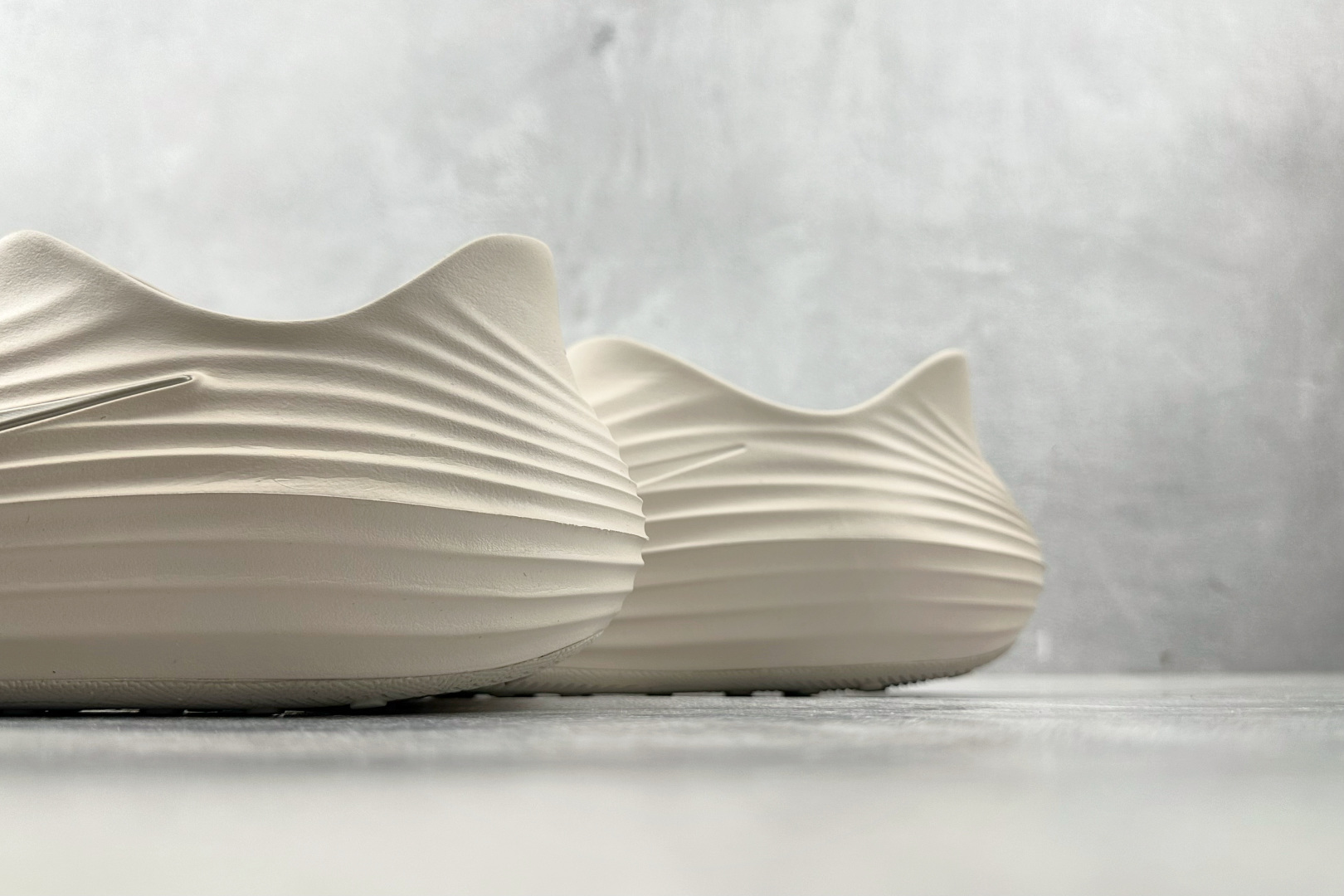 外贸专供 Nike ReactX Rejuven8 Light Orewood Brown 浅金棕 HV5060-100