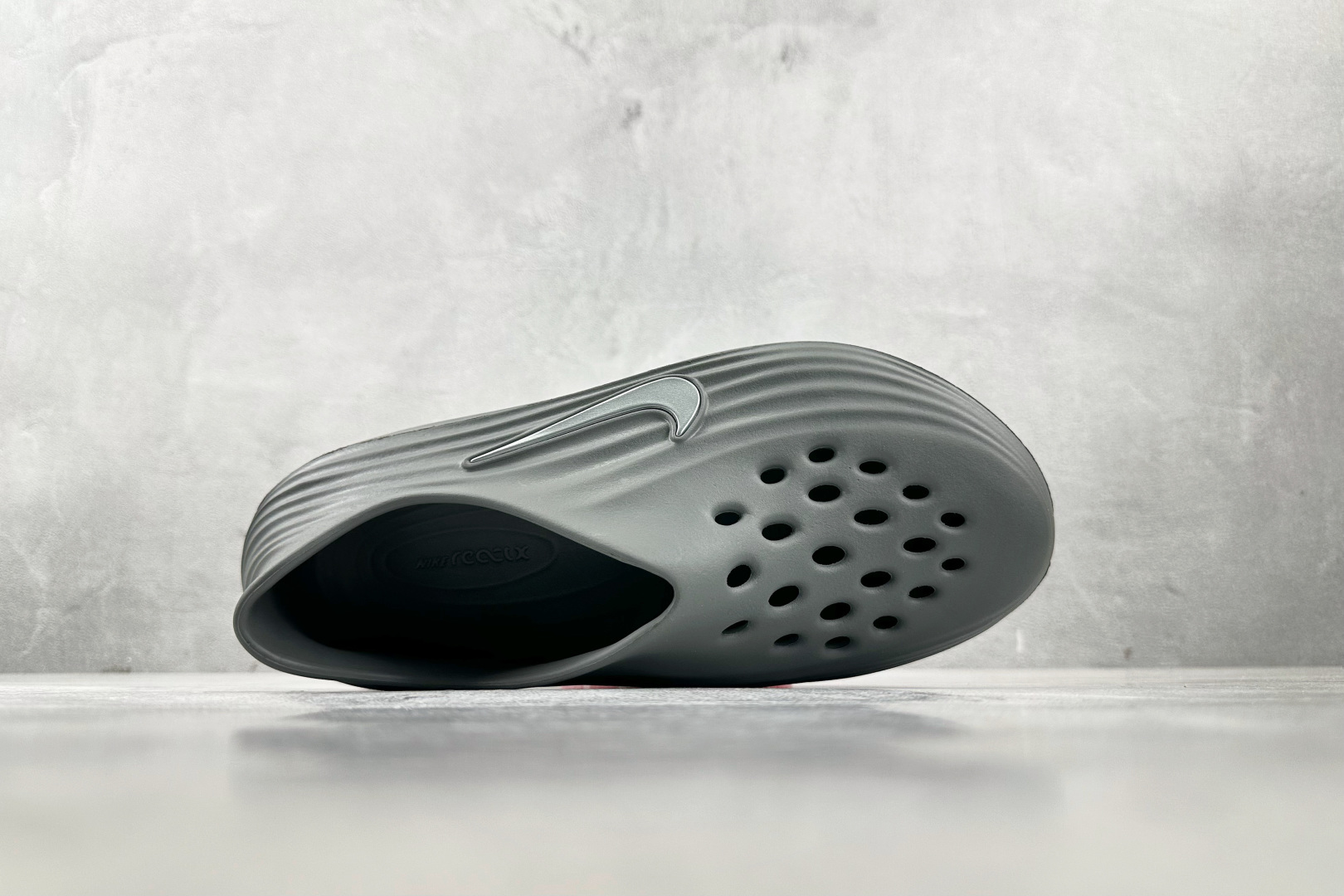 外贸专供 Nike ReactX Rejuven8 灰色 HV5060-002