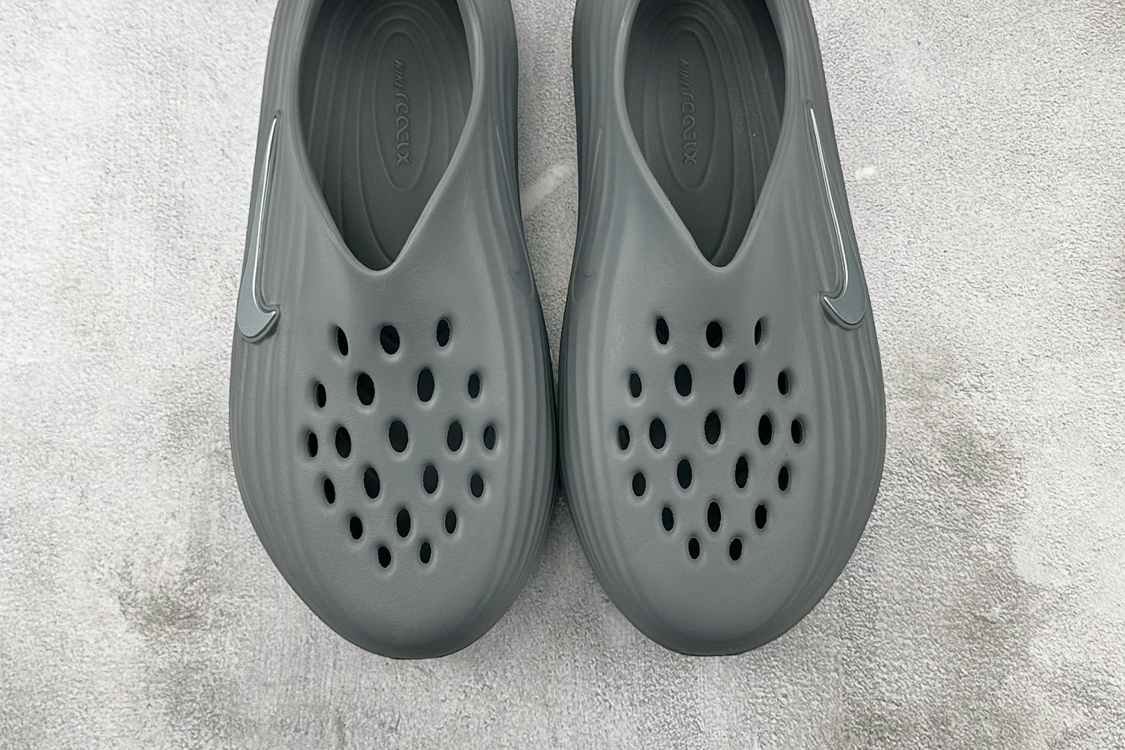 外贸专供 Nike ReactX Rejuven8 灰色 HV5060-002