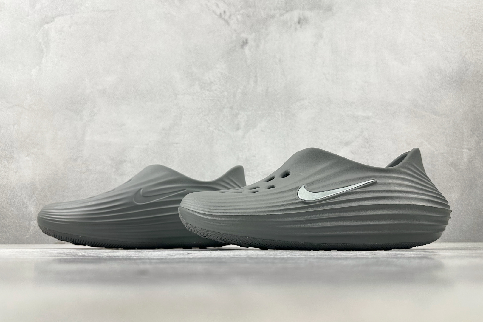 外贸专供 Nike ReactX Rejuven8 灰色 HV5060-002