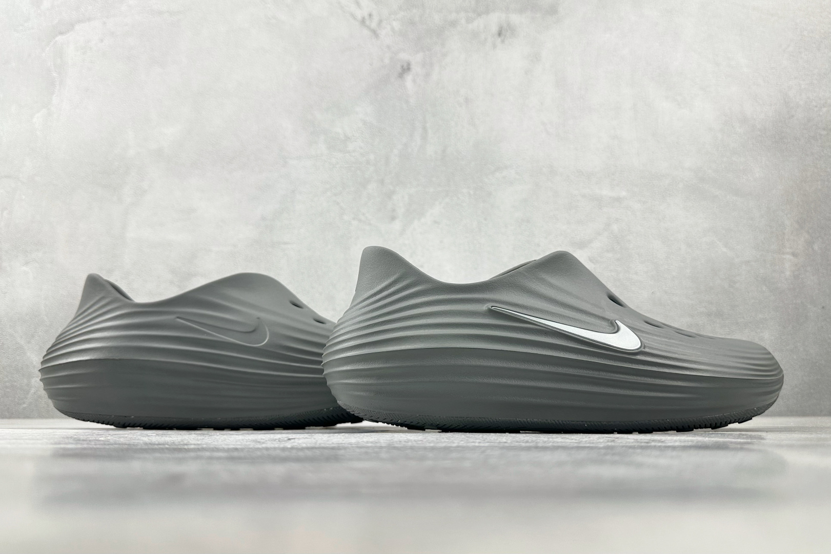 外贸专供 Nike ReactX Rejuven8 灰色 HV5060-002