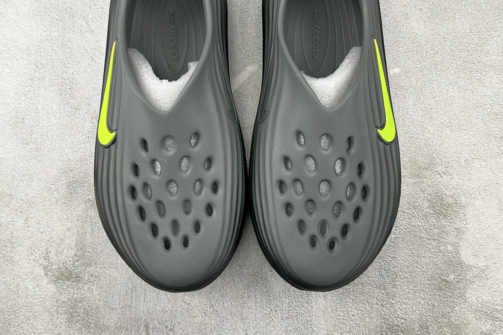 外贸专供 Nike ReactX Rejuven8 黑绿 HV5060-003 外贸专供 Nike ReactX Rejuven8 黑绿 HV5060-003