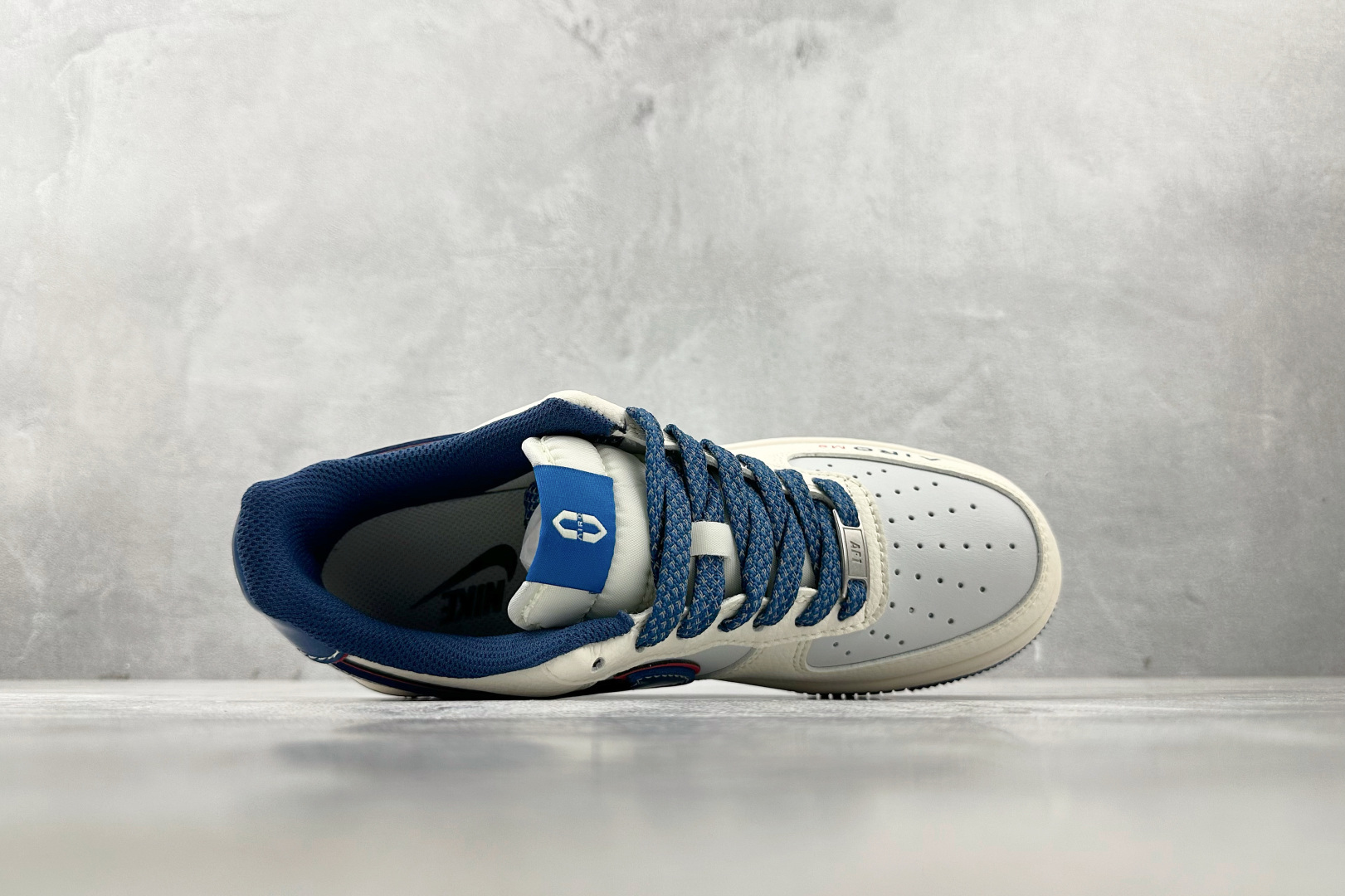 Nike Air Force 1'07 问界 m9 联名 米白蓝 XS1958-611