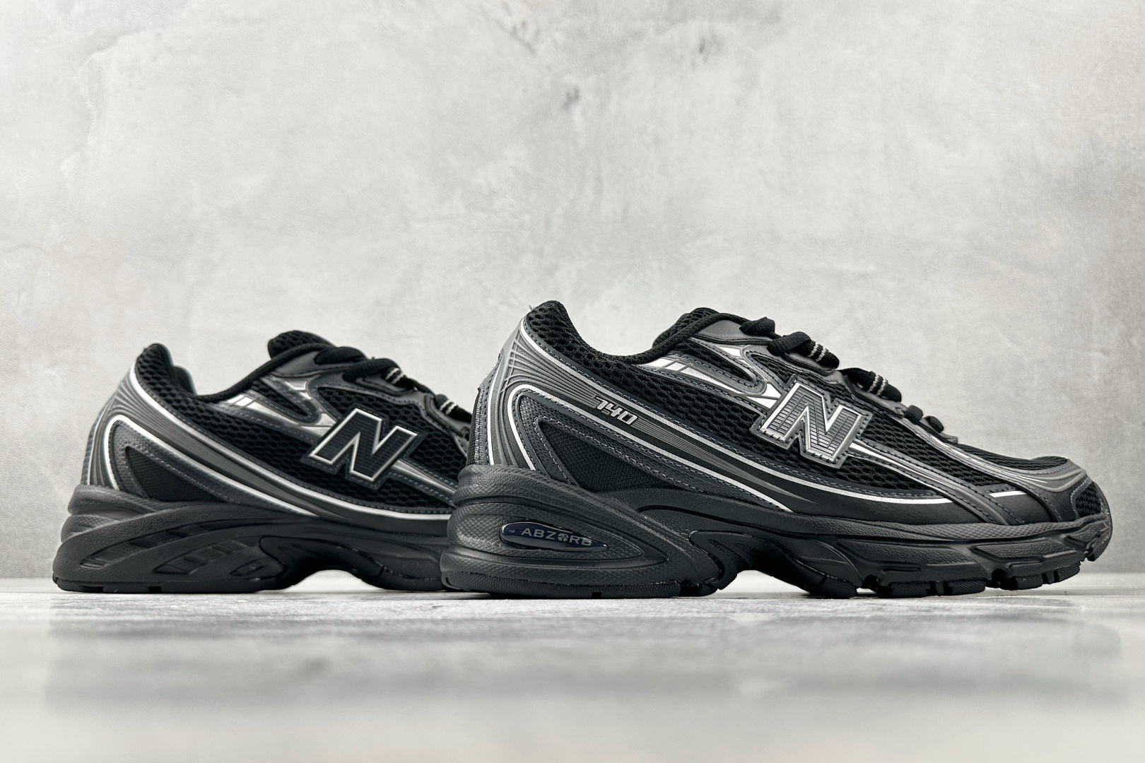 New Balance NB 740 黑色货号：U740BM2尺码：36 36.5 37.5 38 38