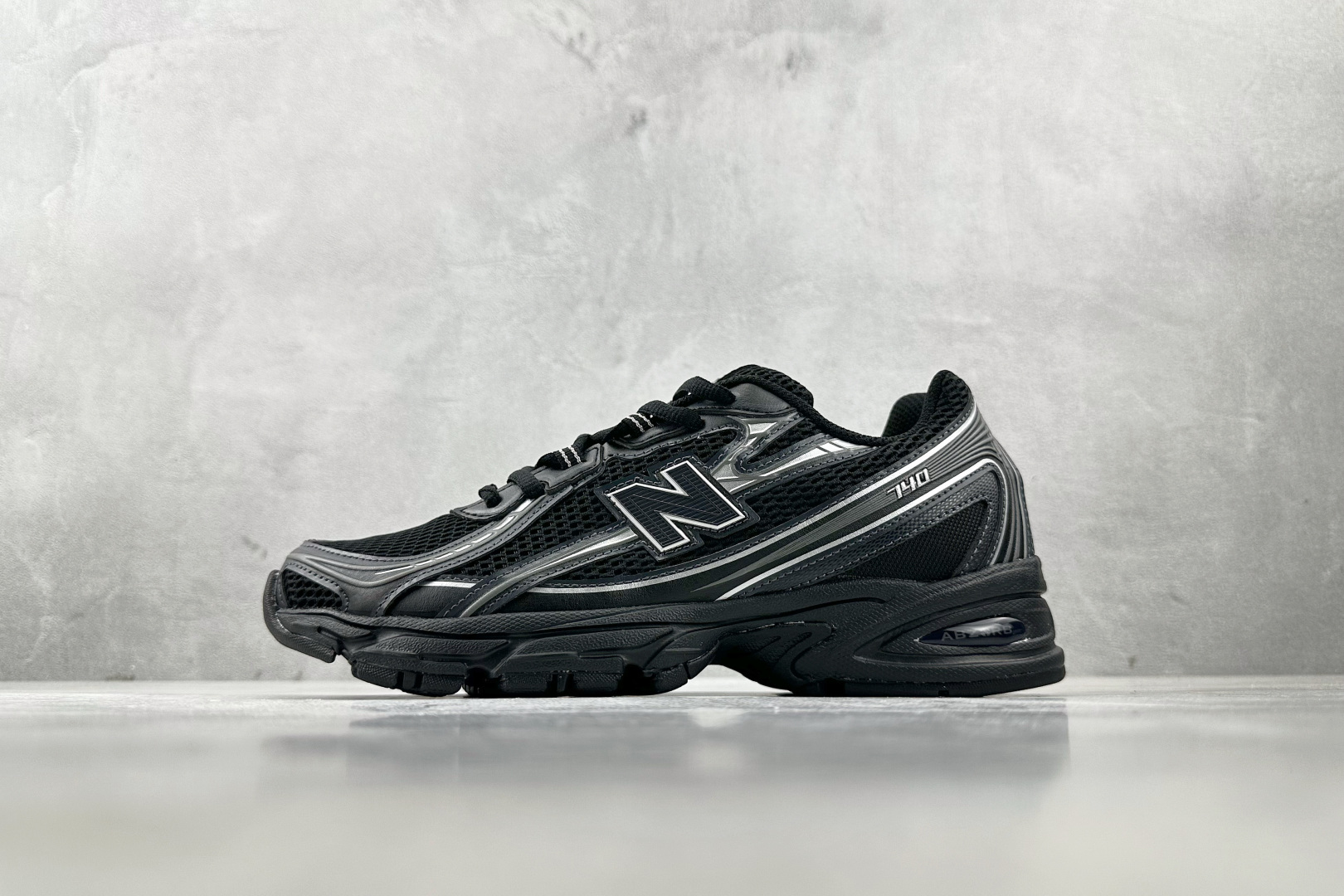 New Balance NB 740 黑色货号：U740BM2尺码：36 36.5 37.5 38 38